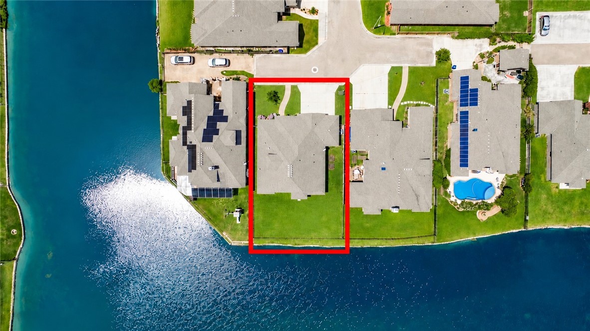 12 Reserve Blvd