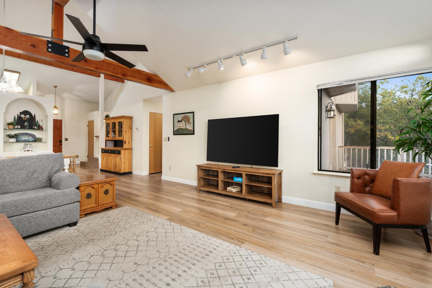 53050 Ridge Top Drive