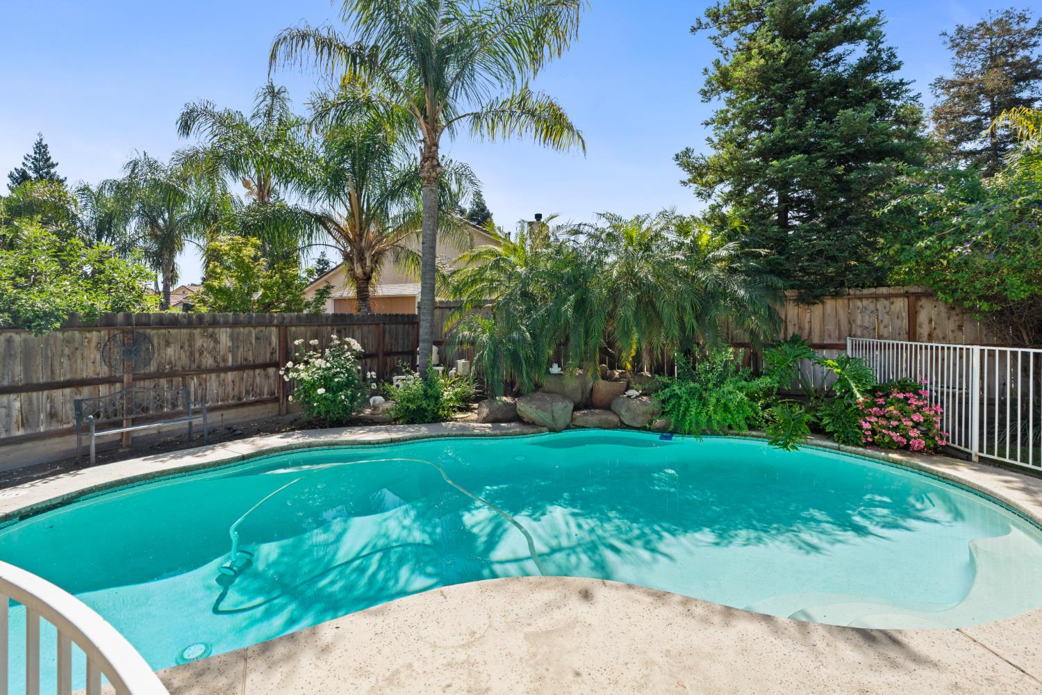 5123 W Browning Avenue