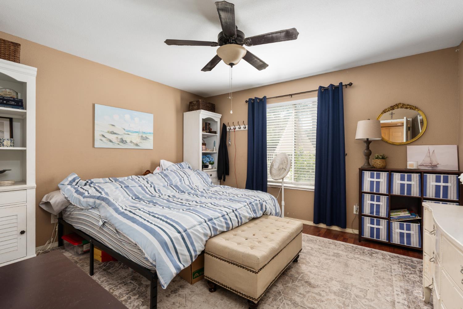 5123 W Browning Avenue