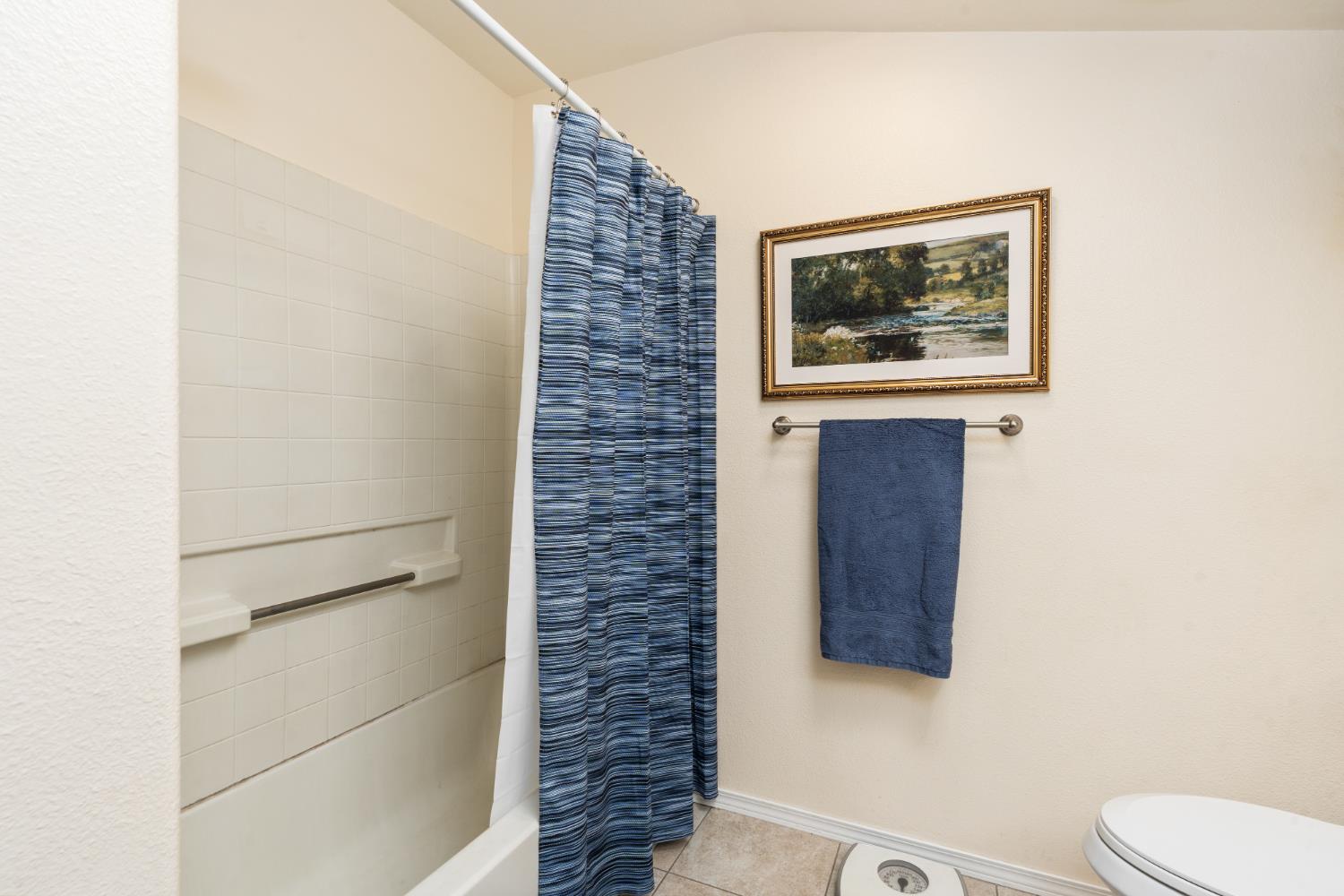 5123 W Browning Avenue