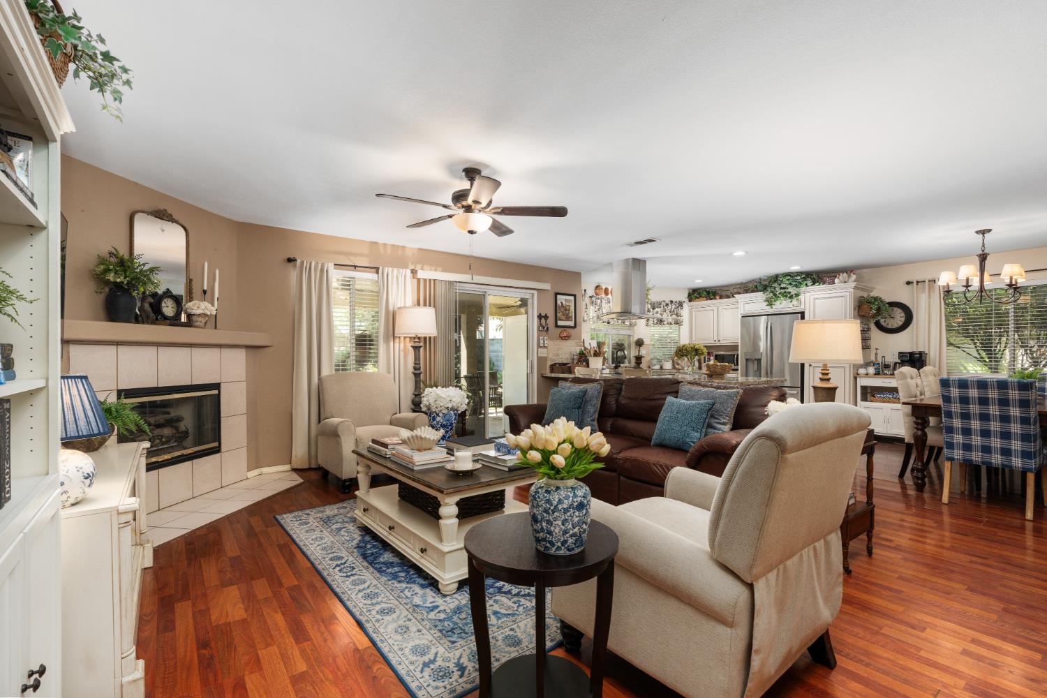 5123 W Browning Avenue