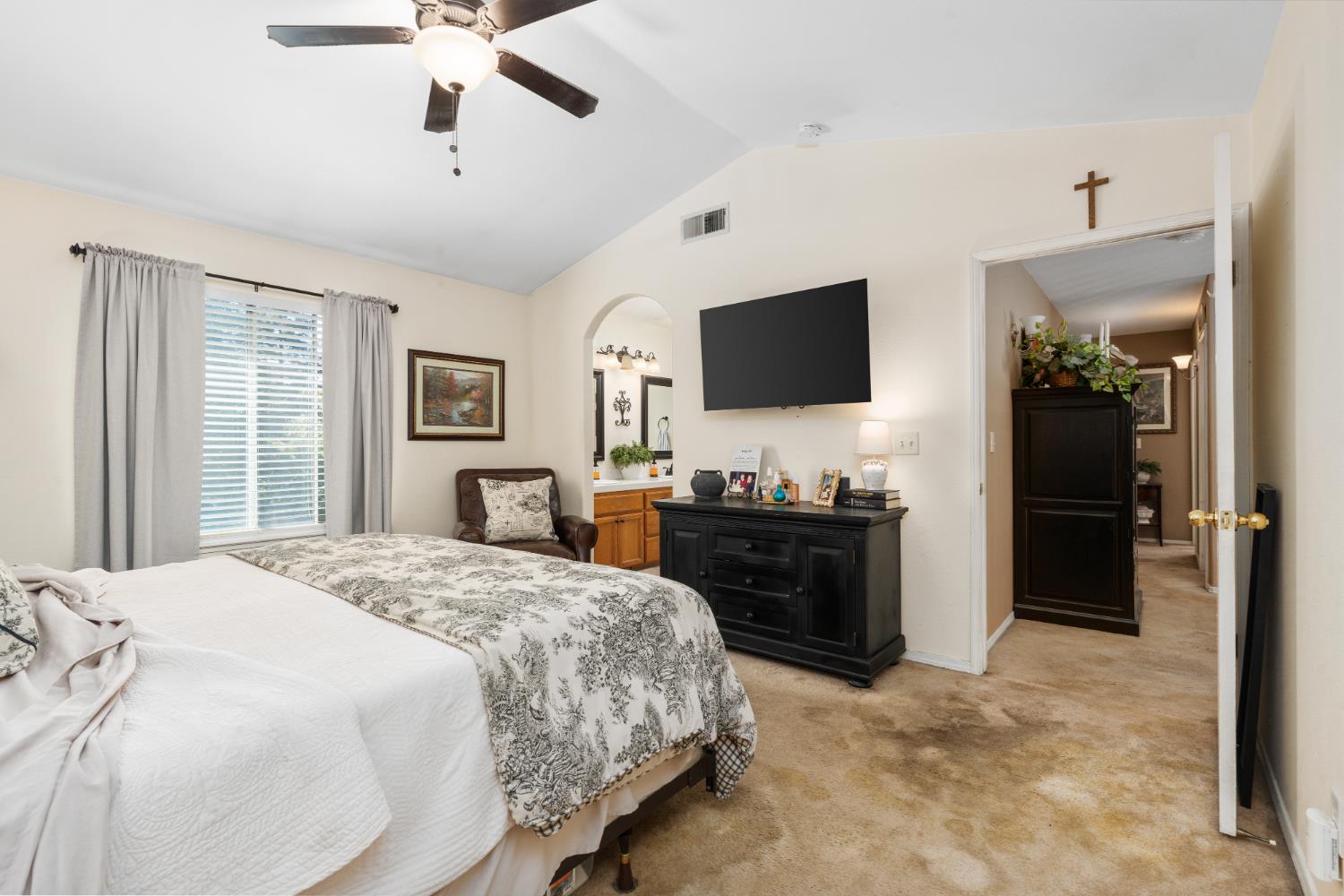 5123 W Browning Avenue