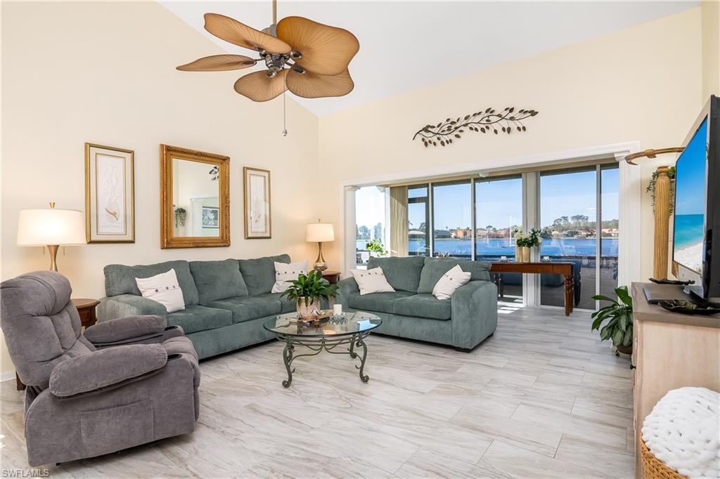 613 Windsor SQ # 101