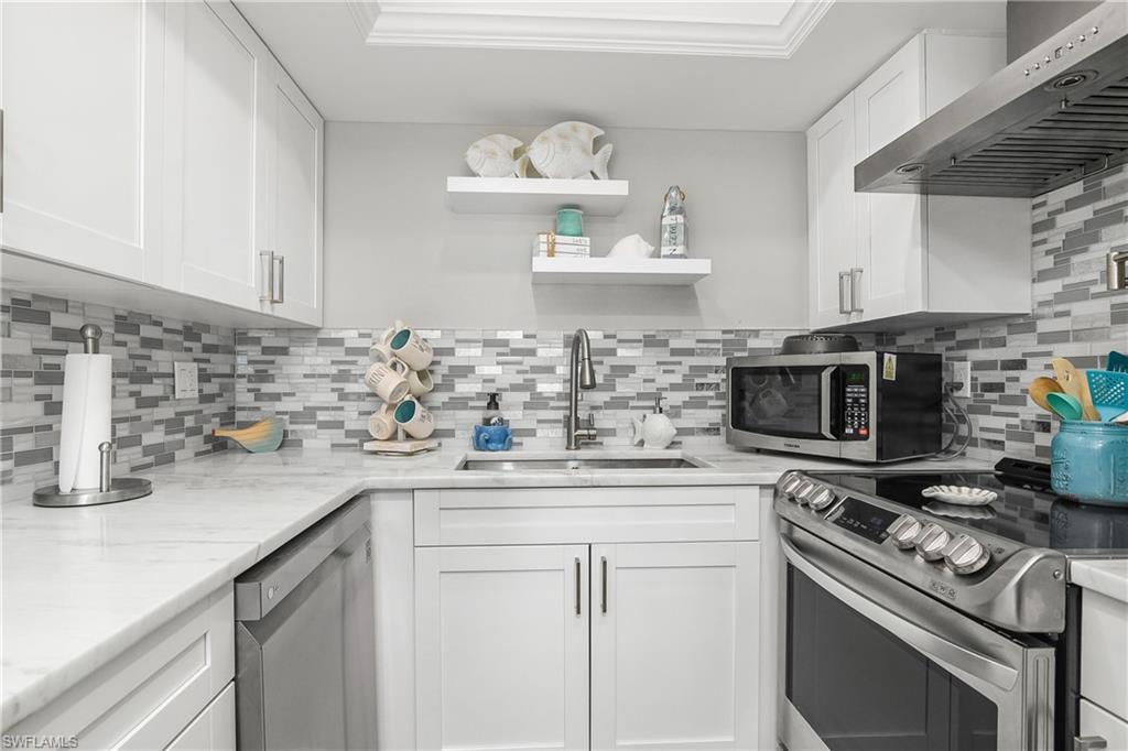 136 Harrison RD # L4