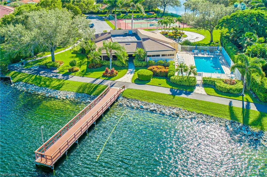 541 Windsor SQ # 202