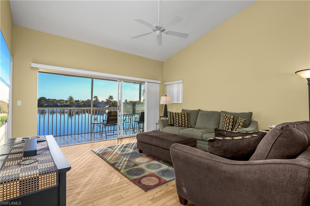 541 Windsor SQ # 202