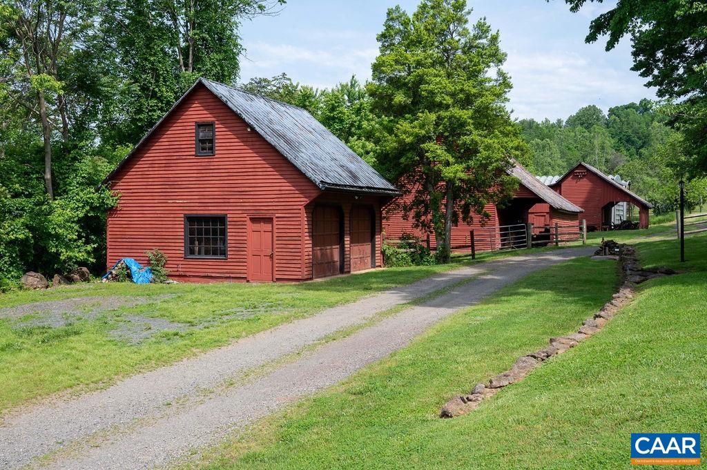 1901 KINDERHOOK RD
