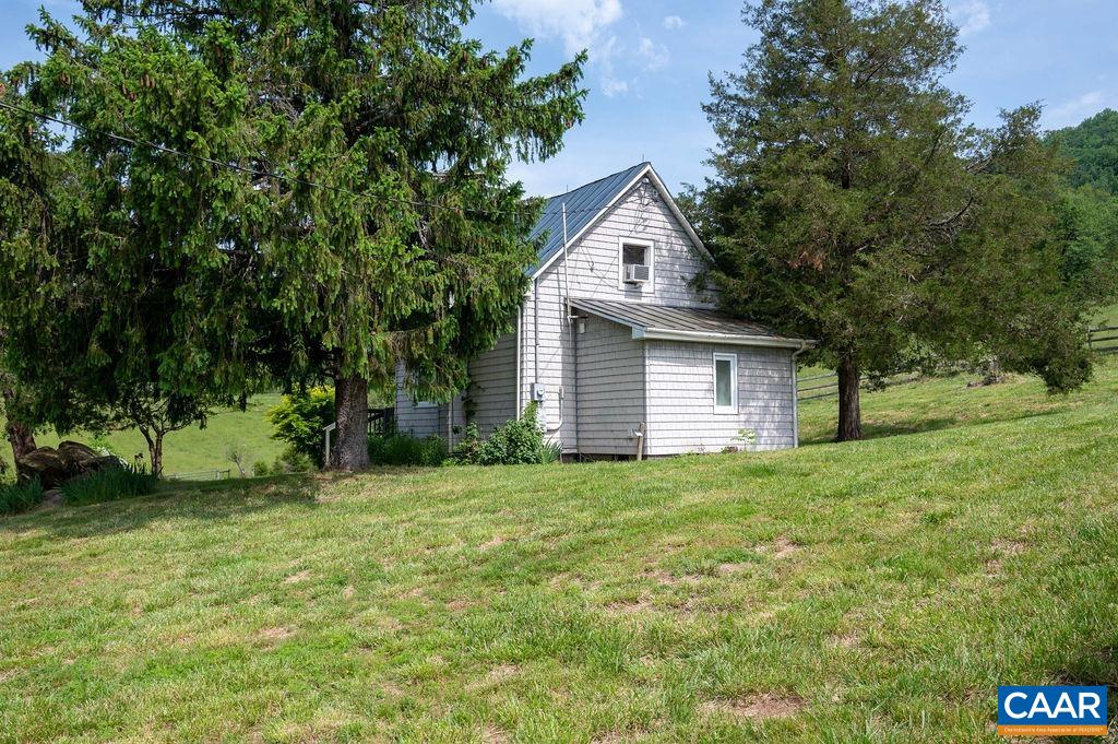 1901 KINDERHOOK RD