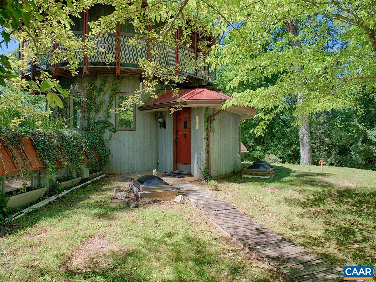 14560 MADISON RUN RD