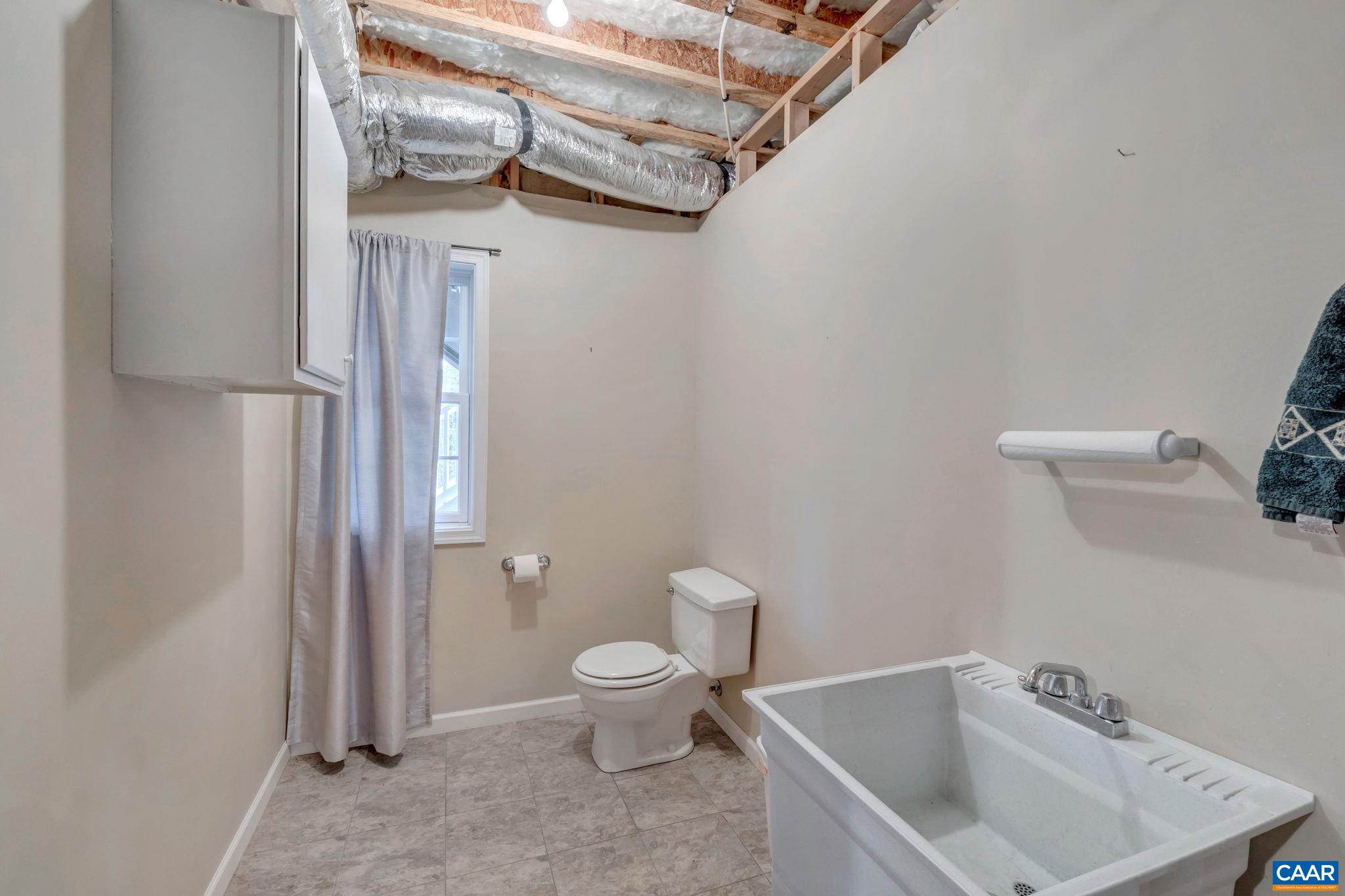 6340 INDIAN RIDGE DR