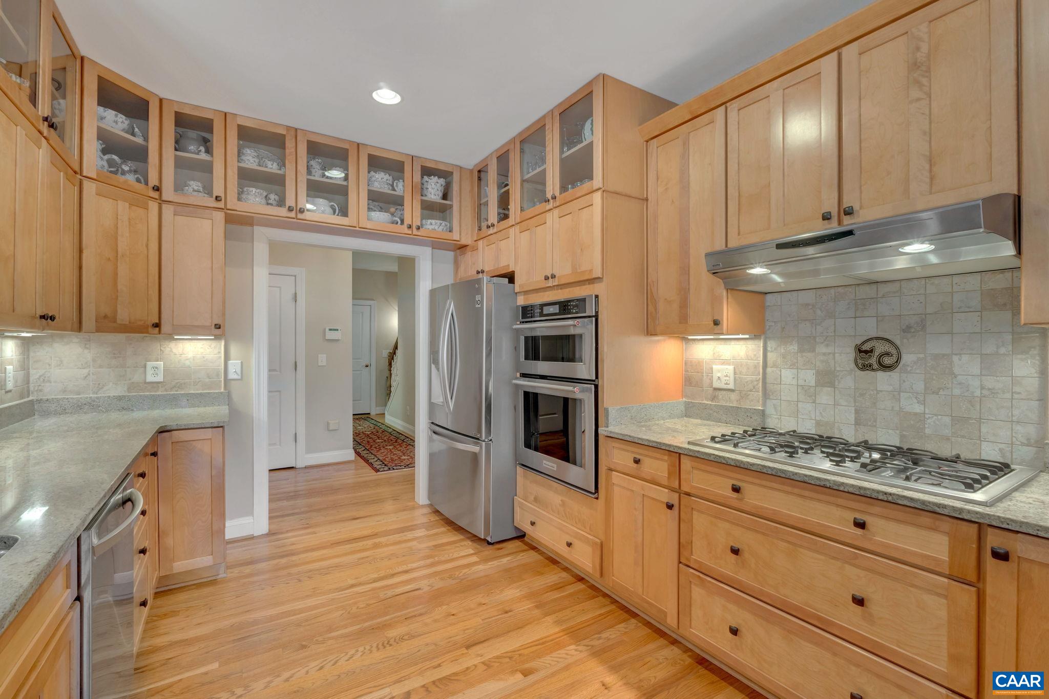 6340 INDIAN RIDGE DR