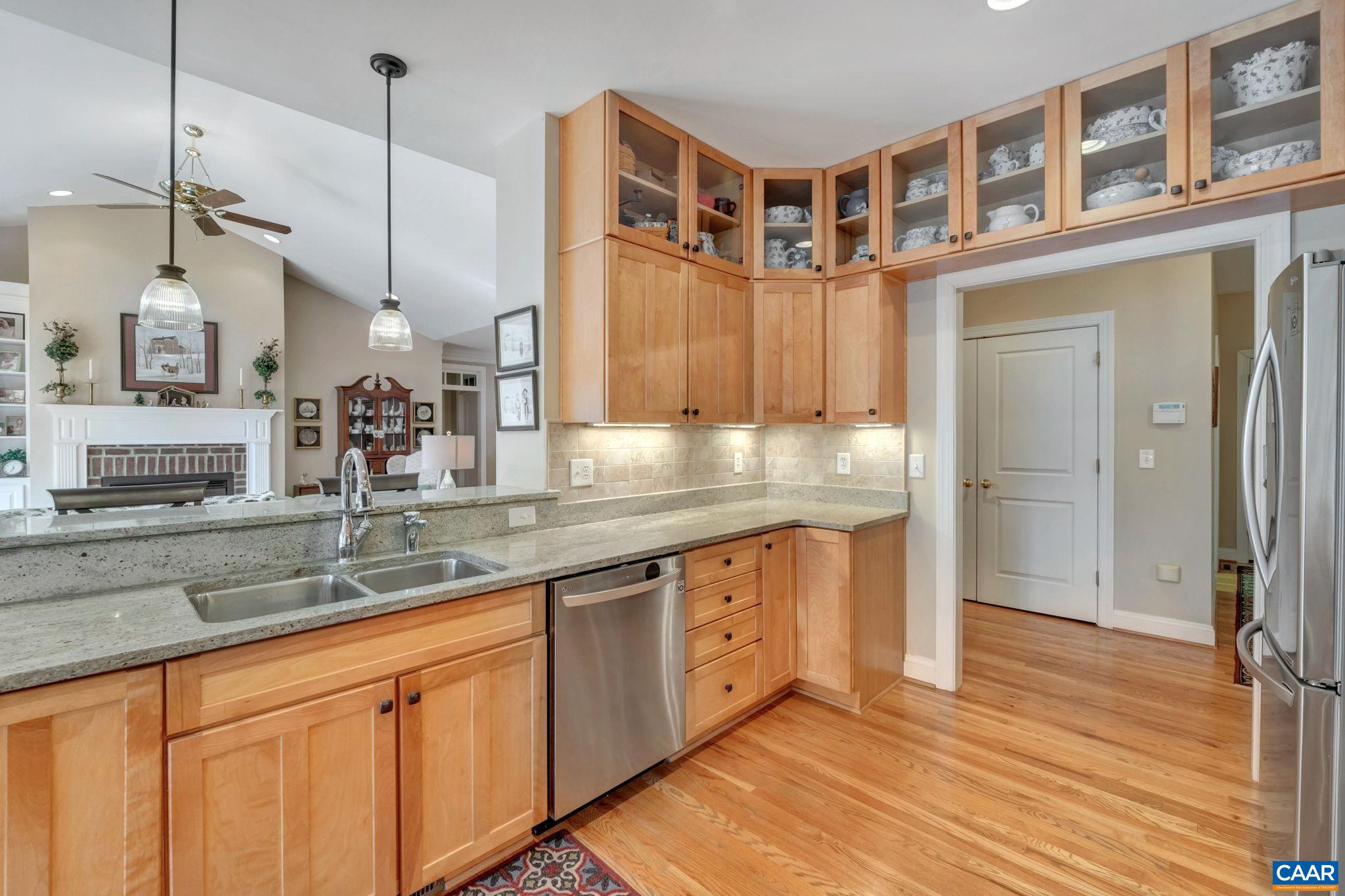 6340 INDIAN RIDGE DR