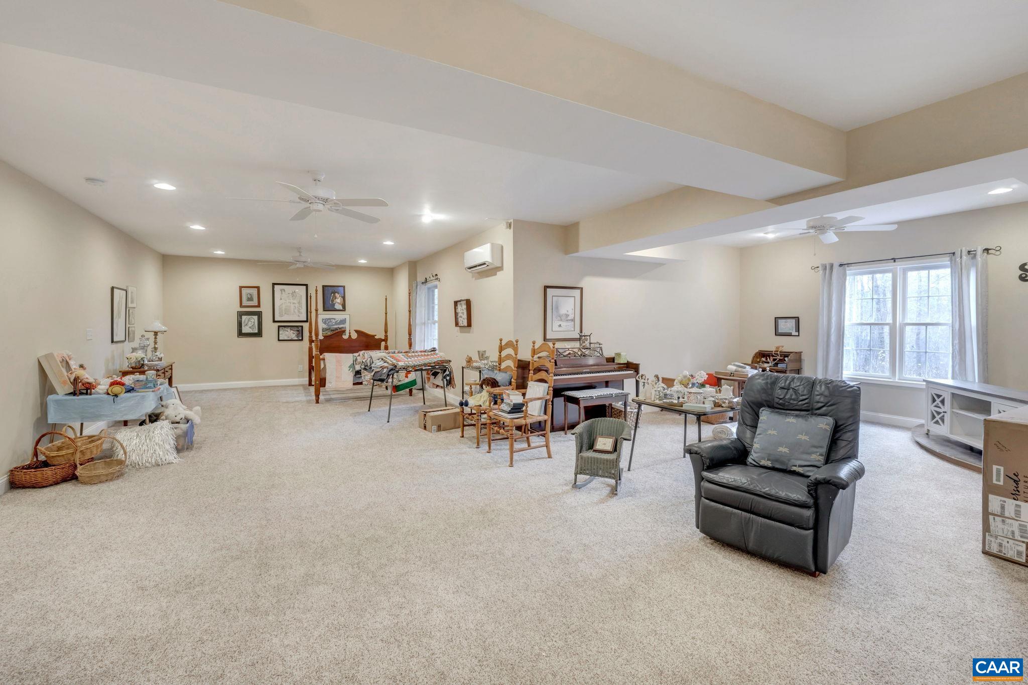 6340 INDIAN RIDGE DR