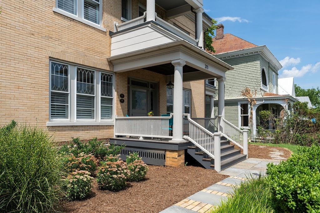 311 BERKELEY PL