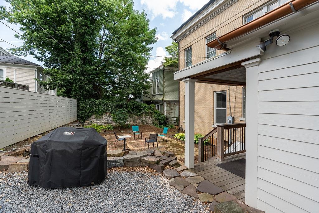 311 BERKELEY PL