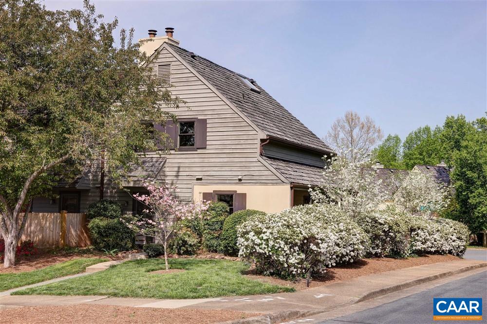 700 MERION GREENE