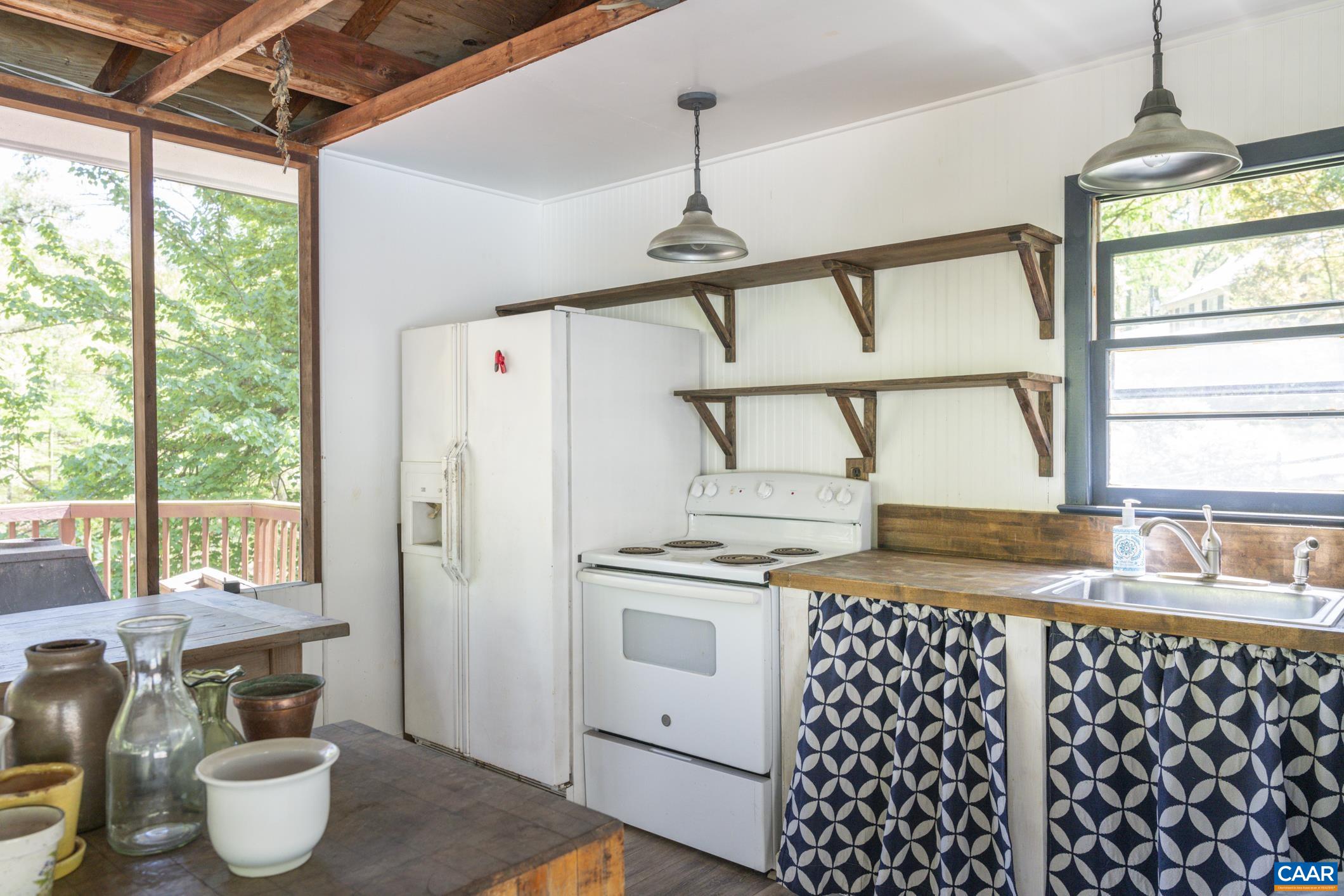 100 S INDIAN SPRING RD