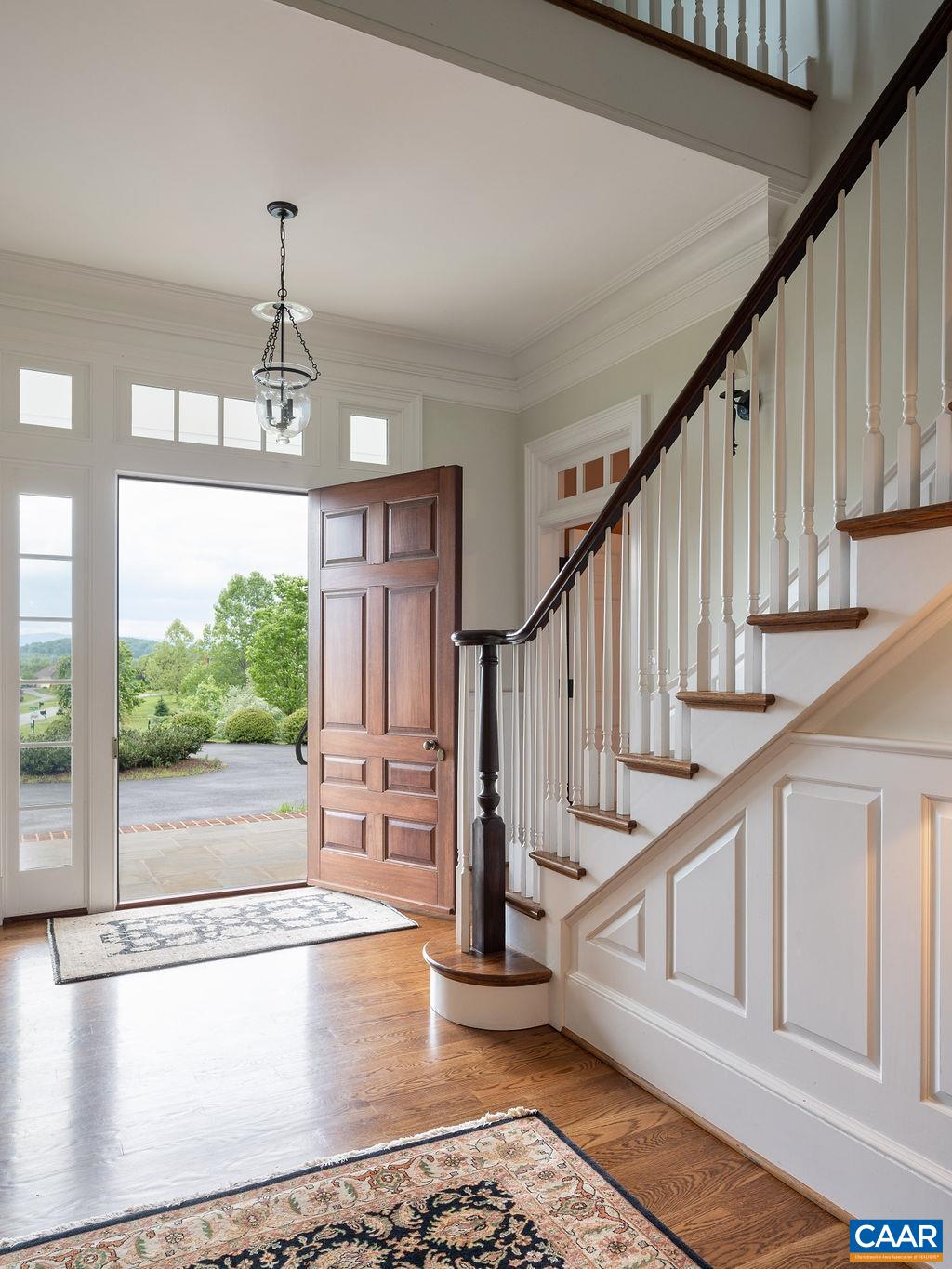 545 ROCKS FARM DR