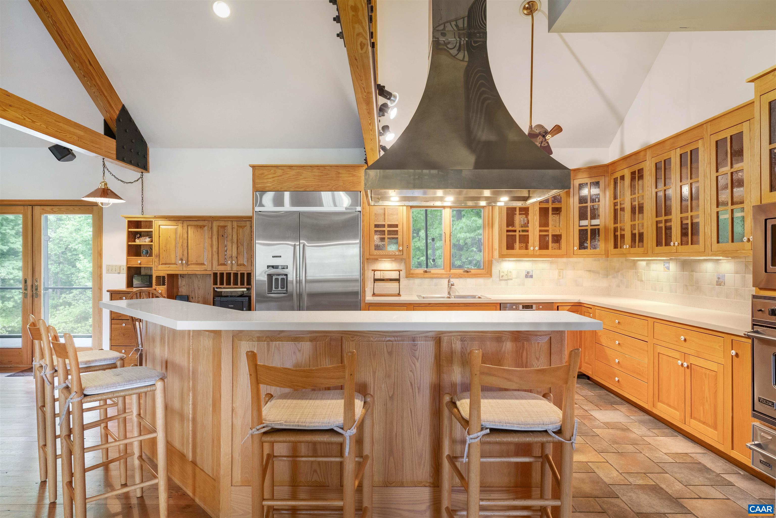 403 DEER HAVEN LN
