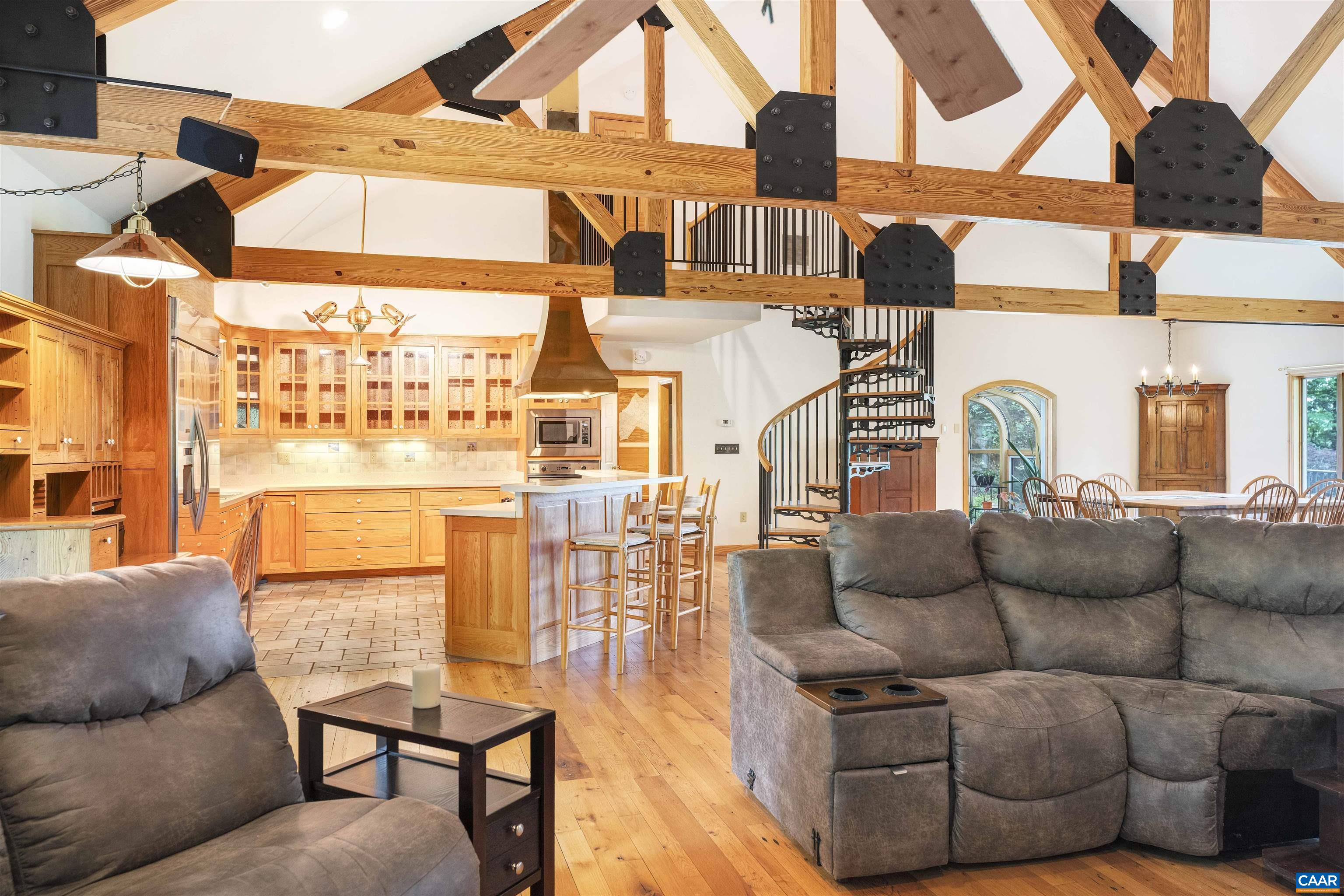 403 DEER HAVEN LN