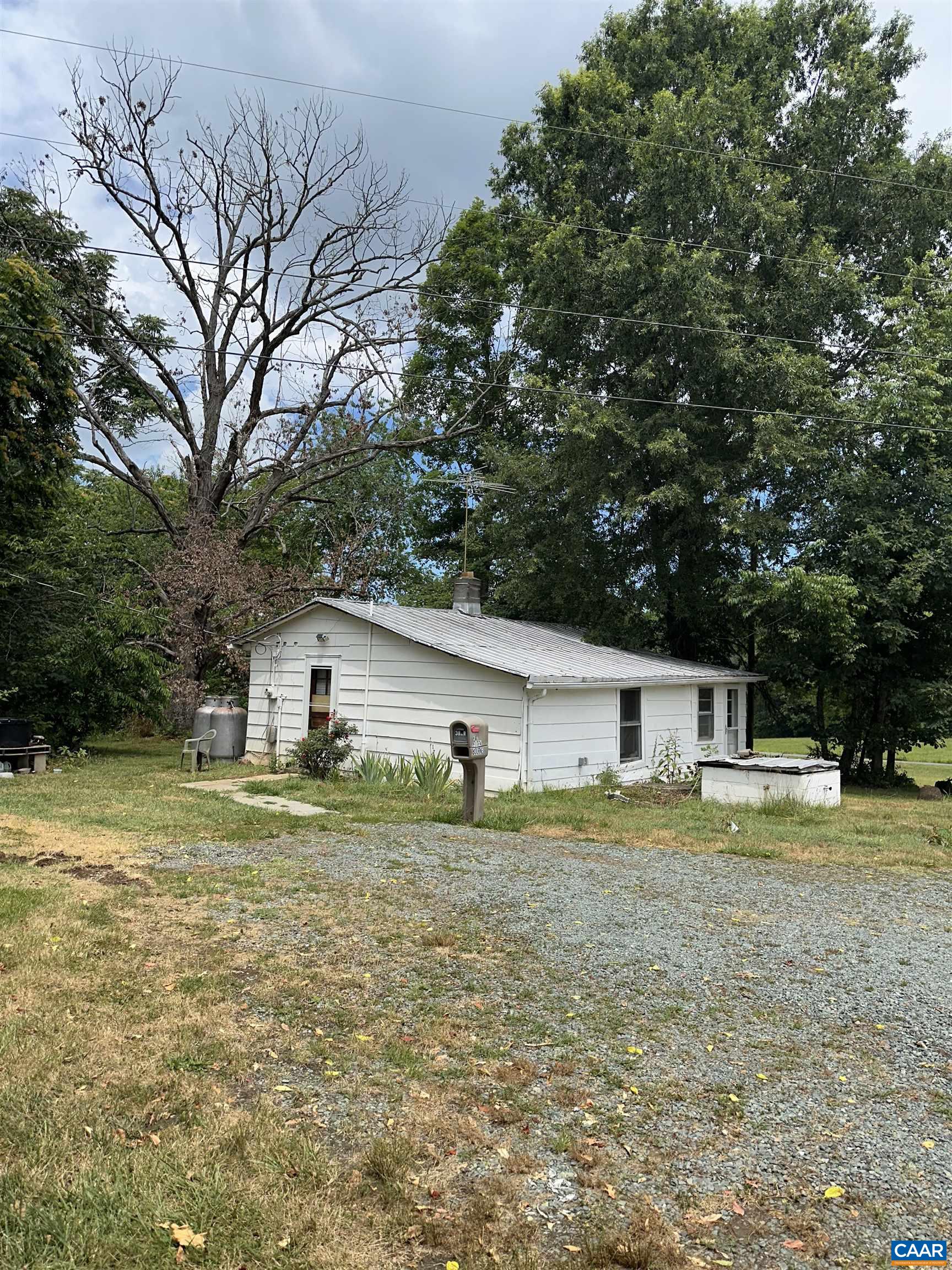 3461 ZION RD