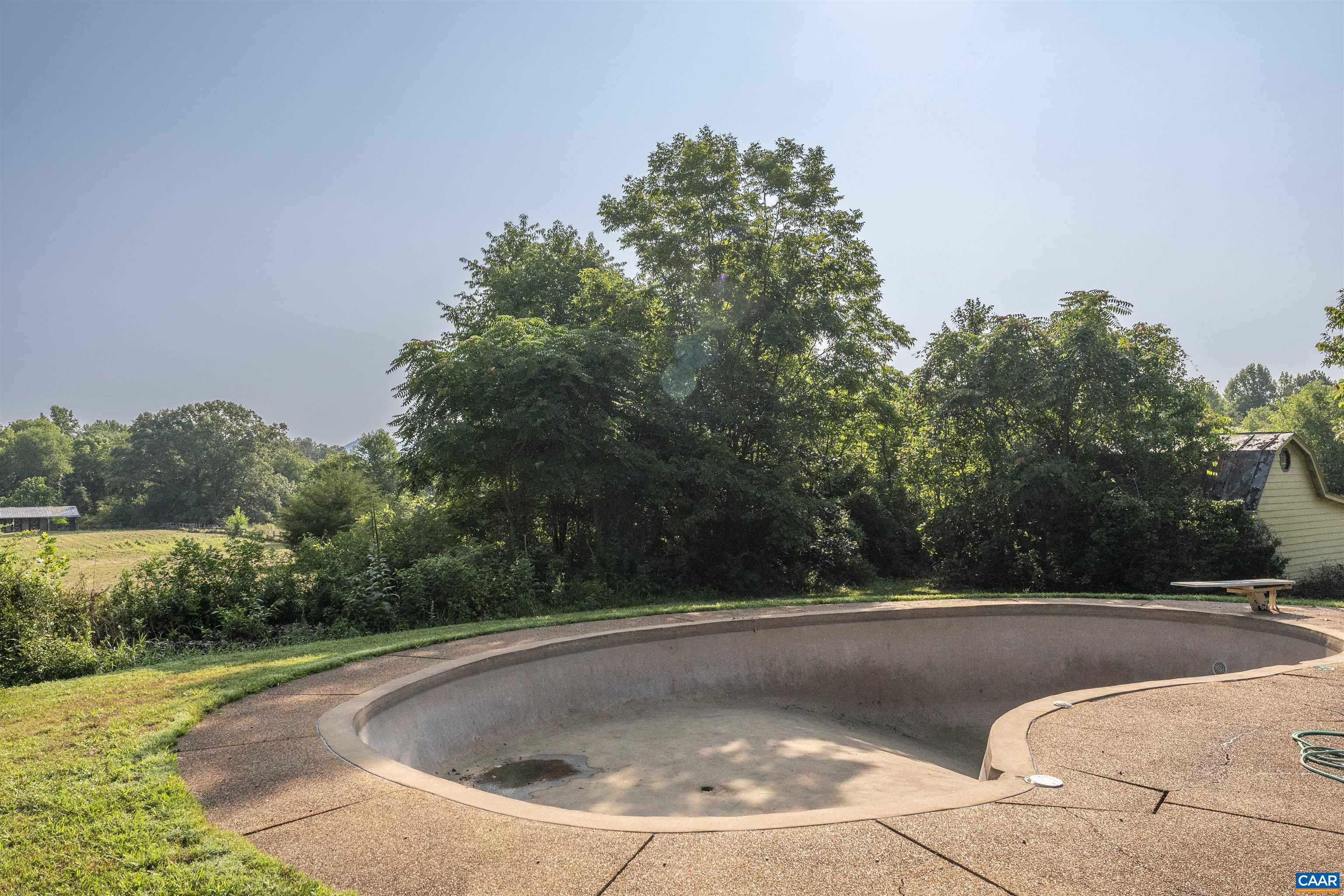 2599 OAK PARK RD
