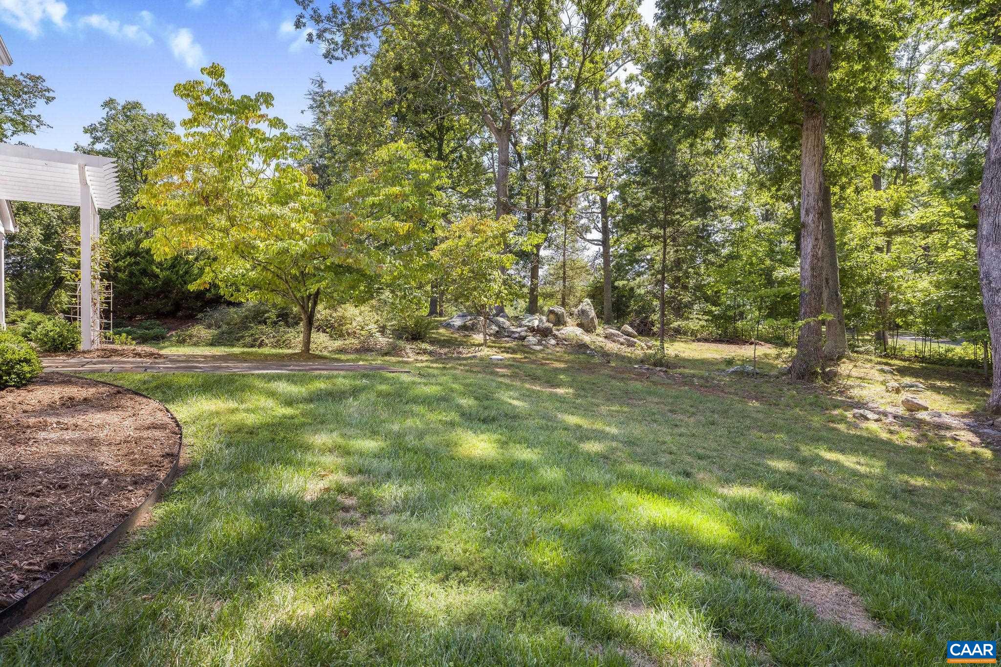 4470 OLD FIELDS RD
