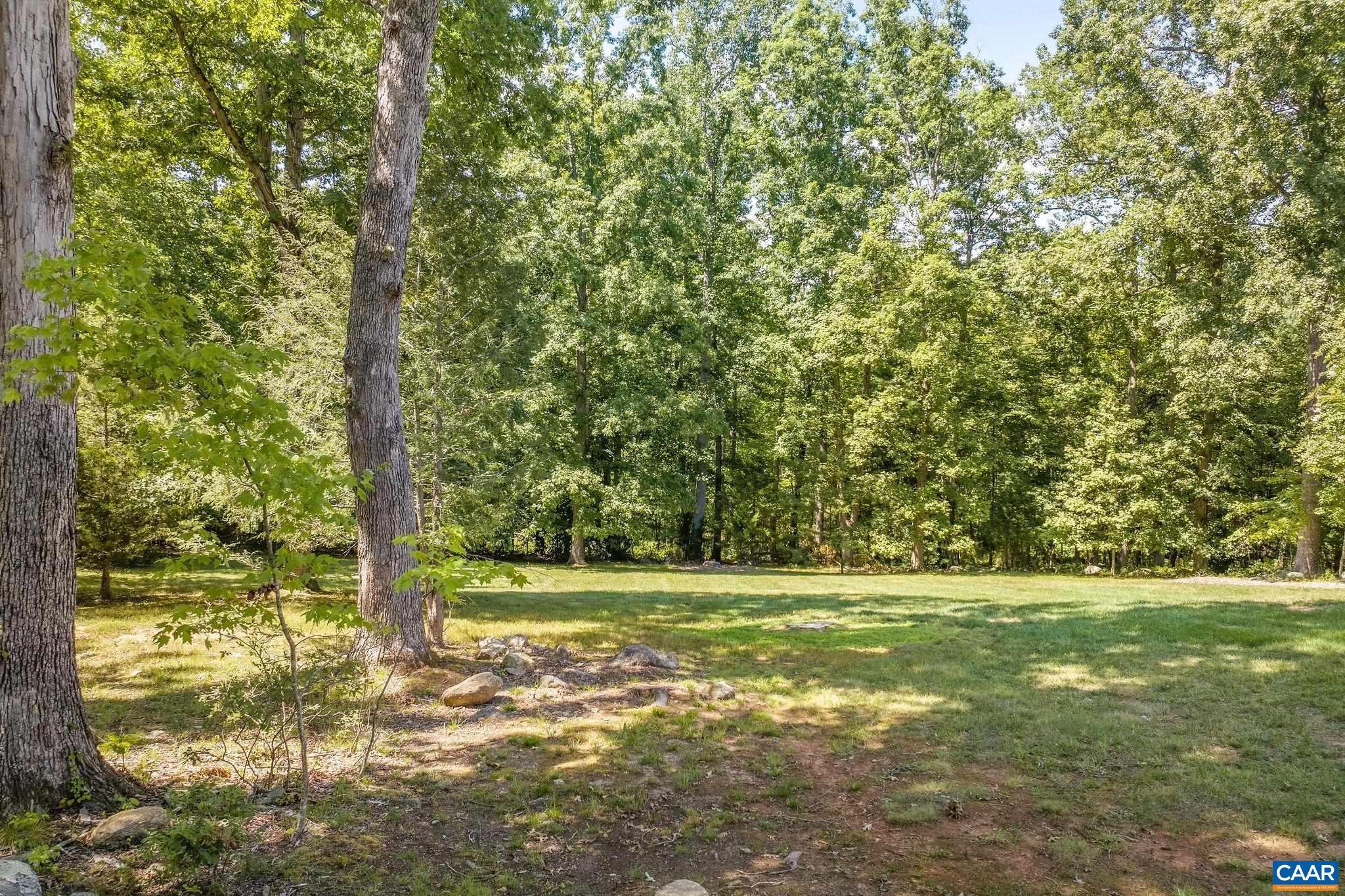 4470 OLD FIELDS RD