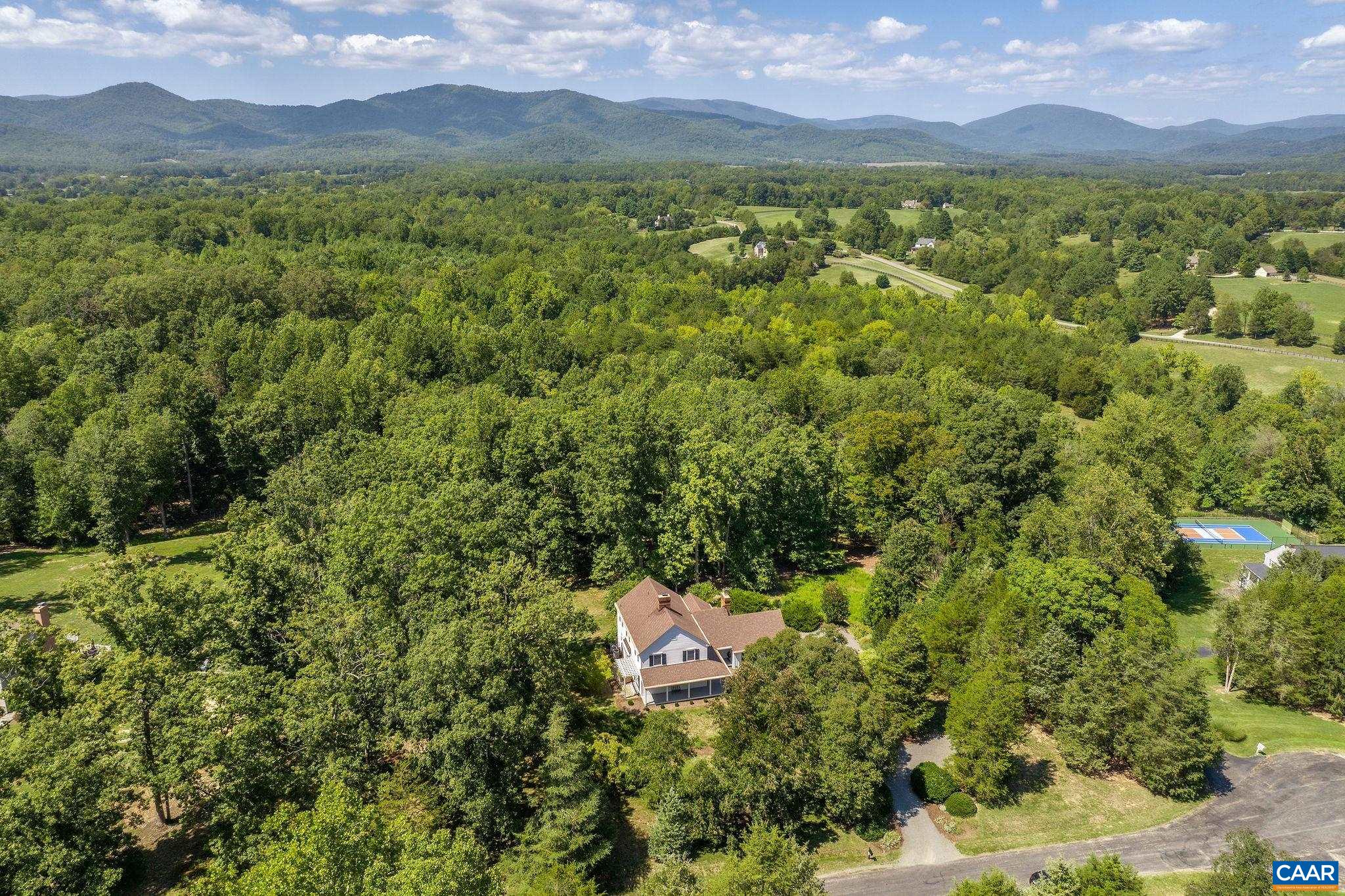 4470 OLD FIELDS RD