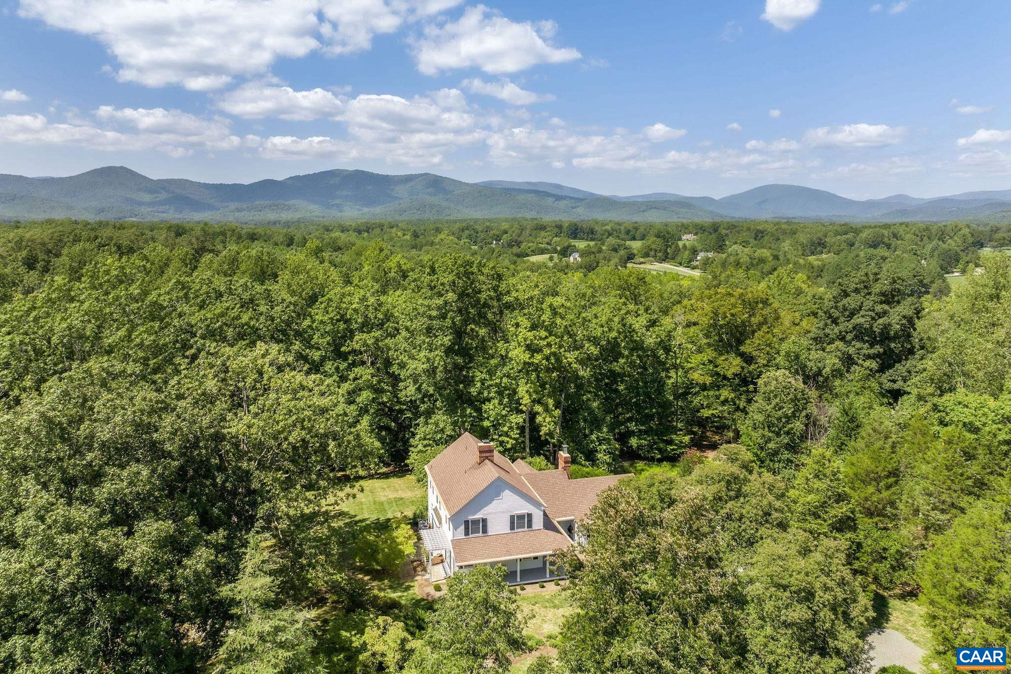 4470 OLD FIELDS RD