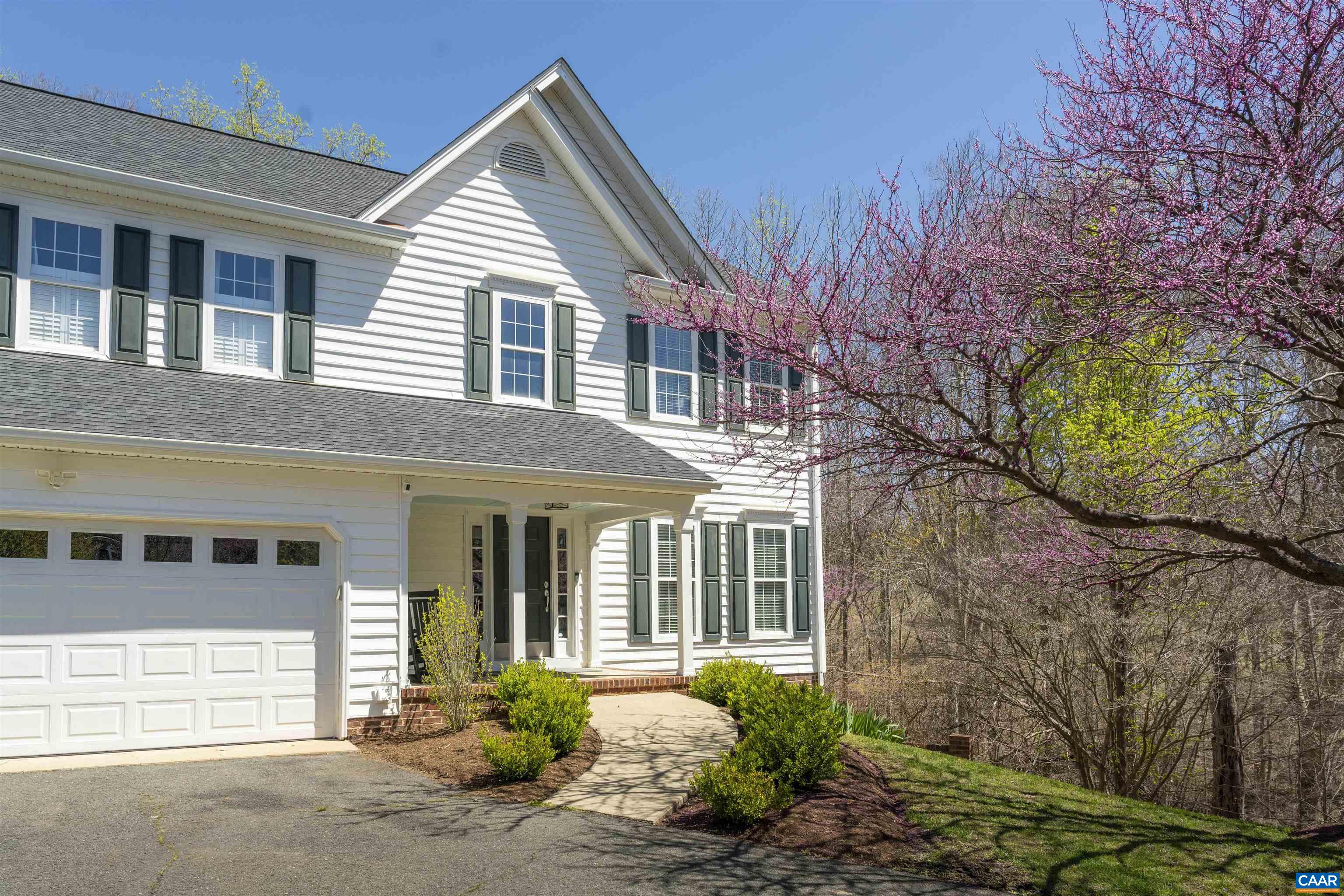 1277 DUNLORA DR