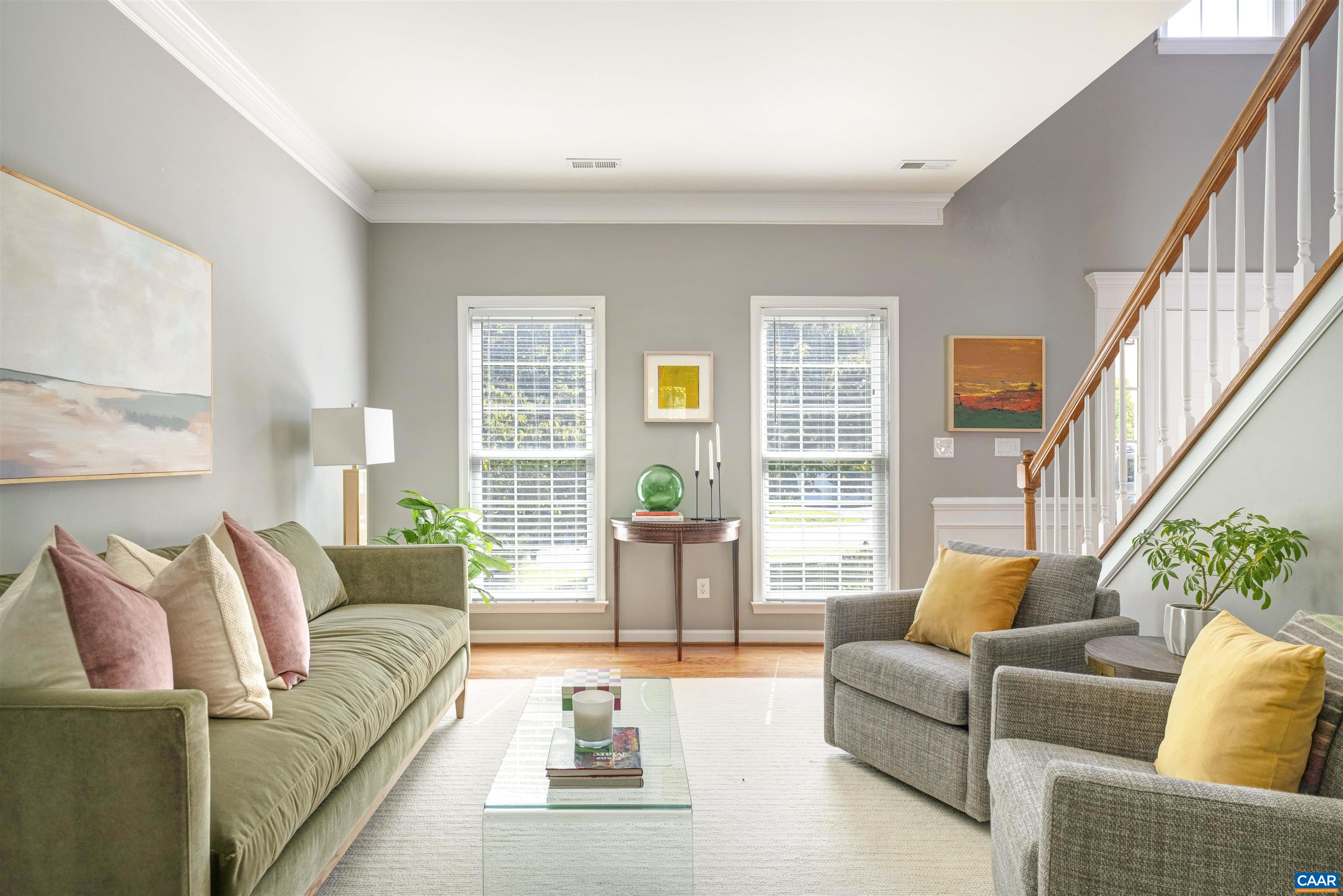 1277 DUNLORA DR