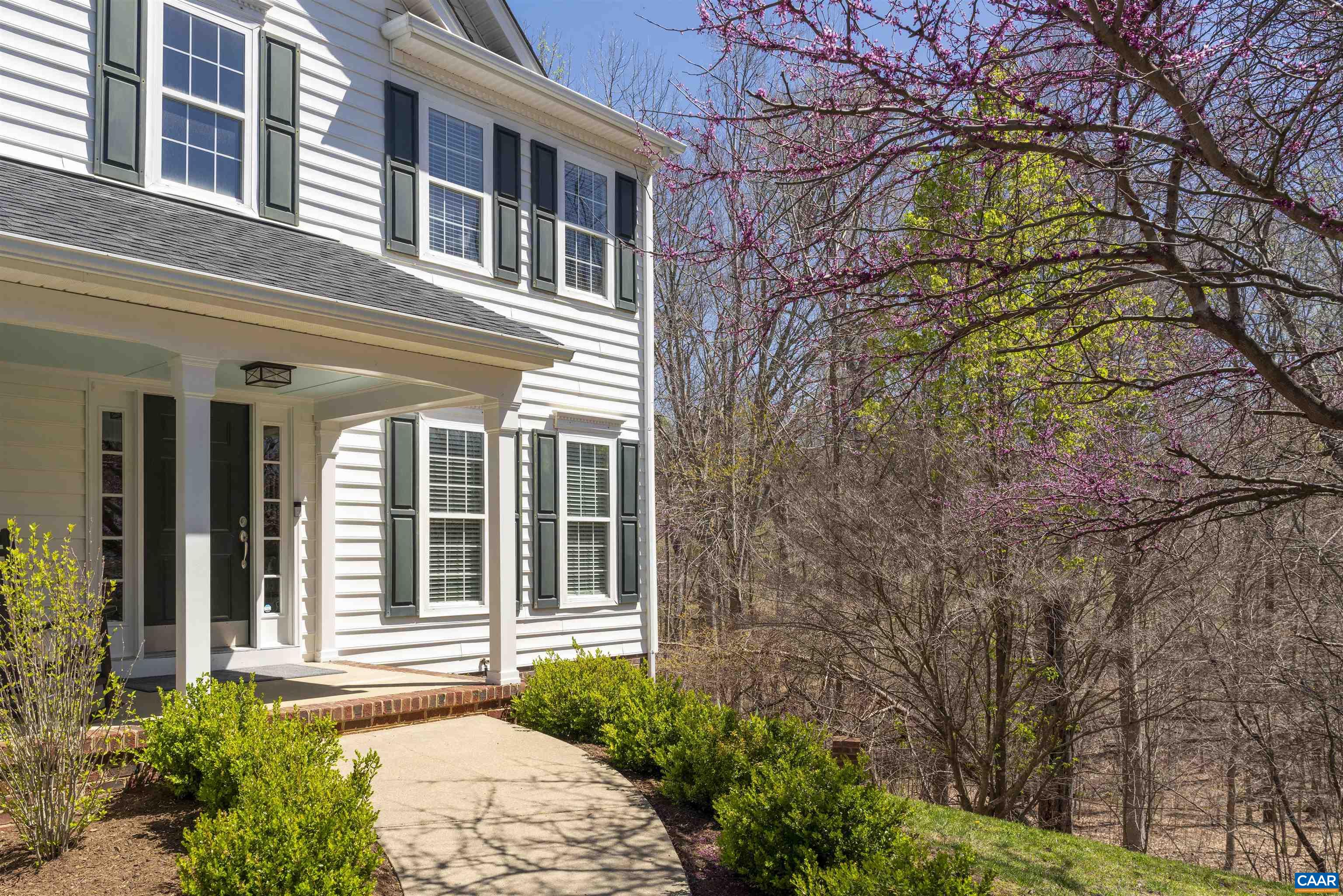 1277 DUNLORA DR