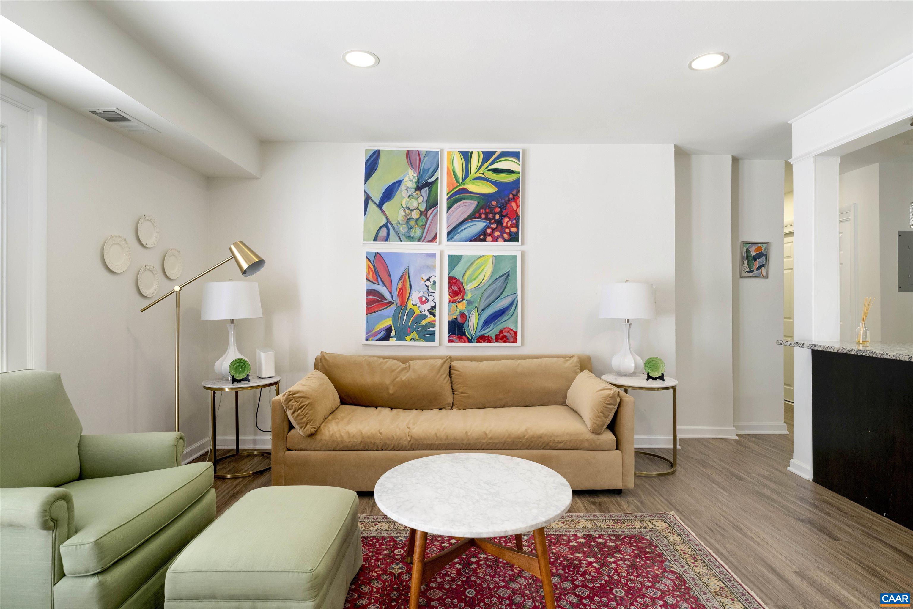 1800 JEFFERSON PARK AVE