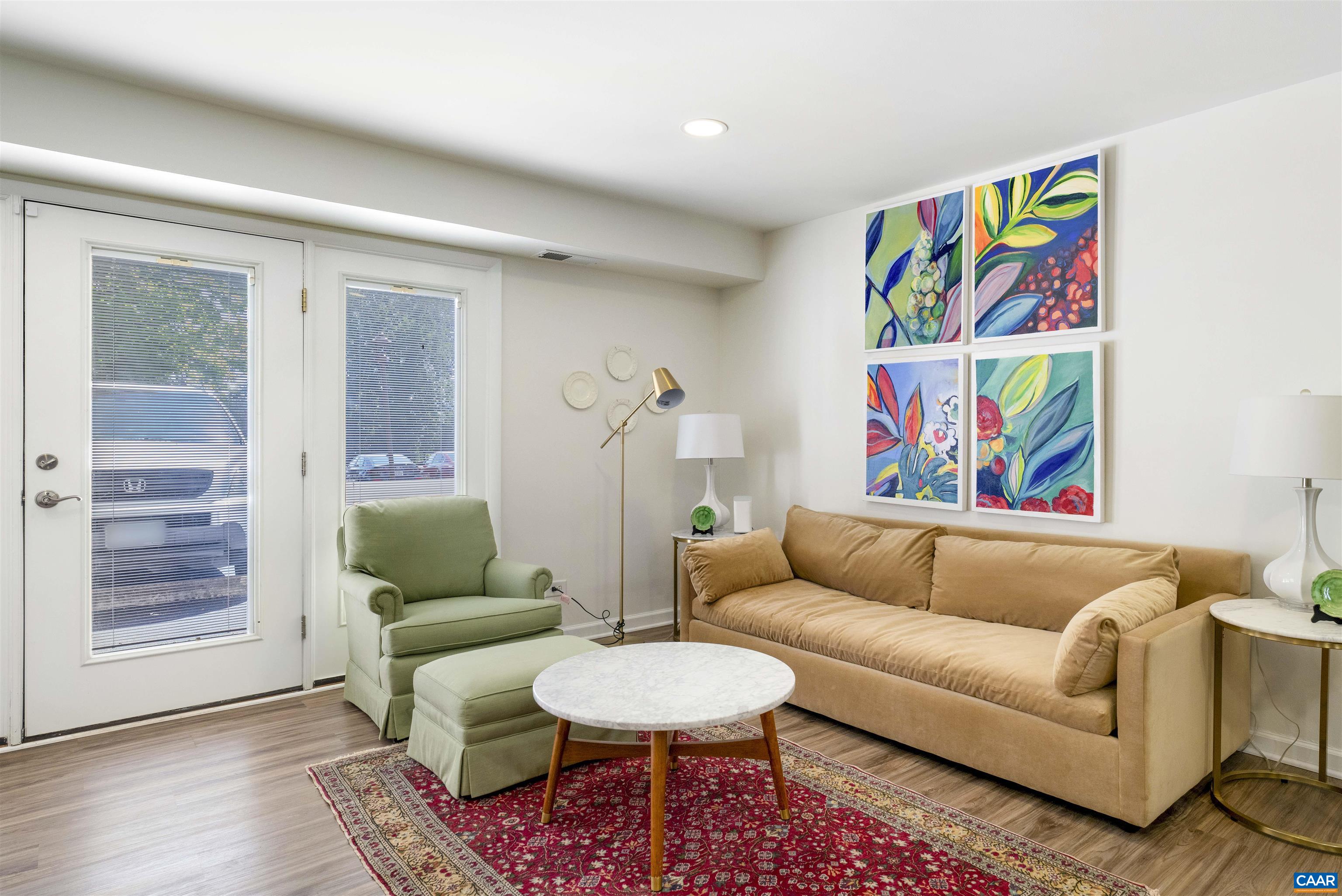 1800 JEFFERSON PARK AVE
