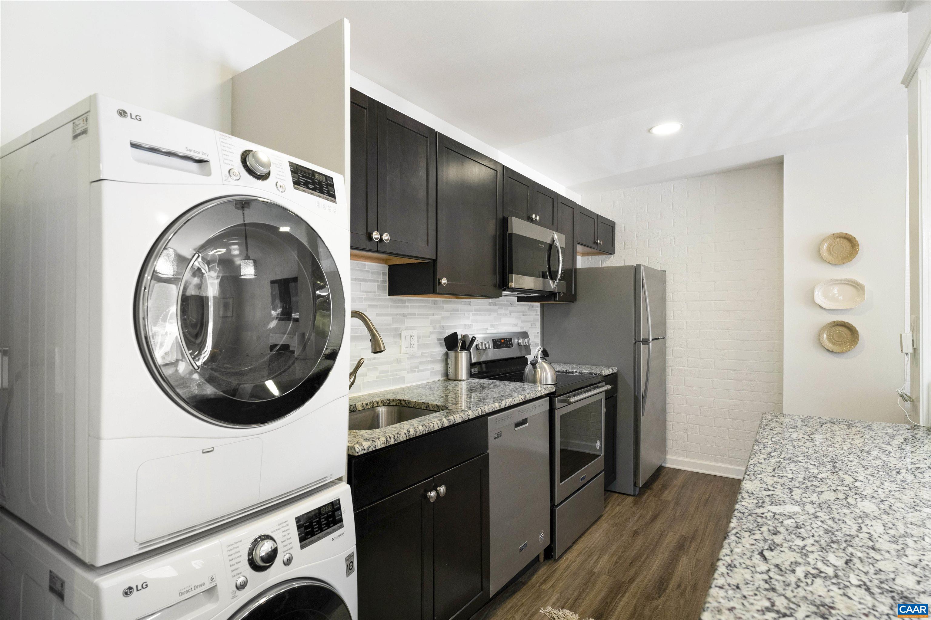 1800 JEFFERSON PARK AVE