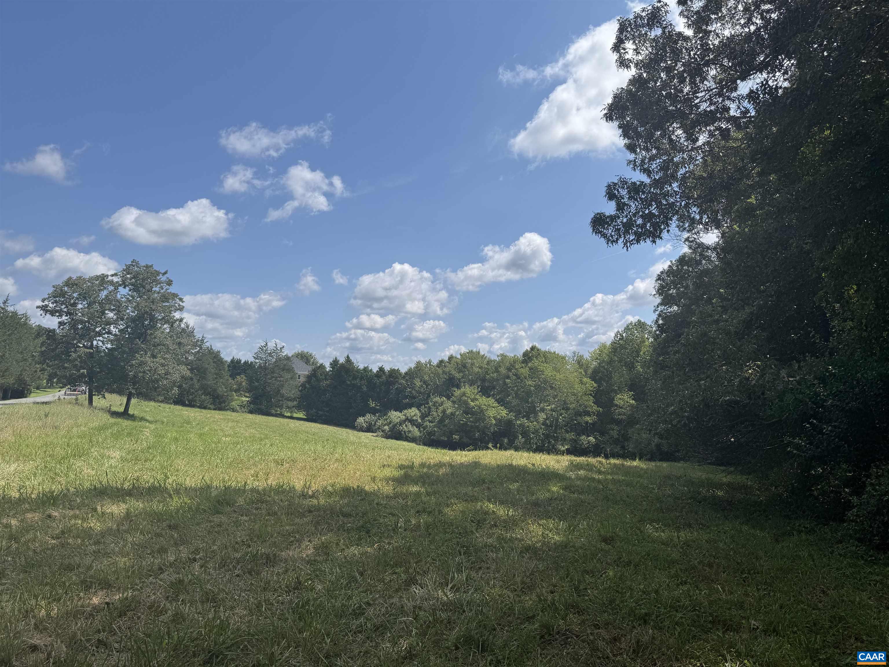 1 FRAYS RIDGE RD