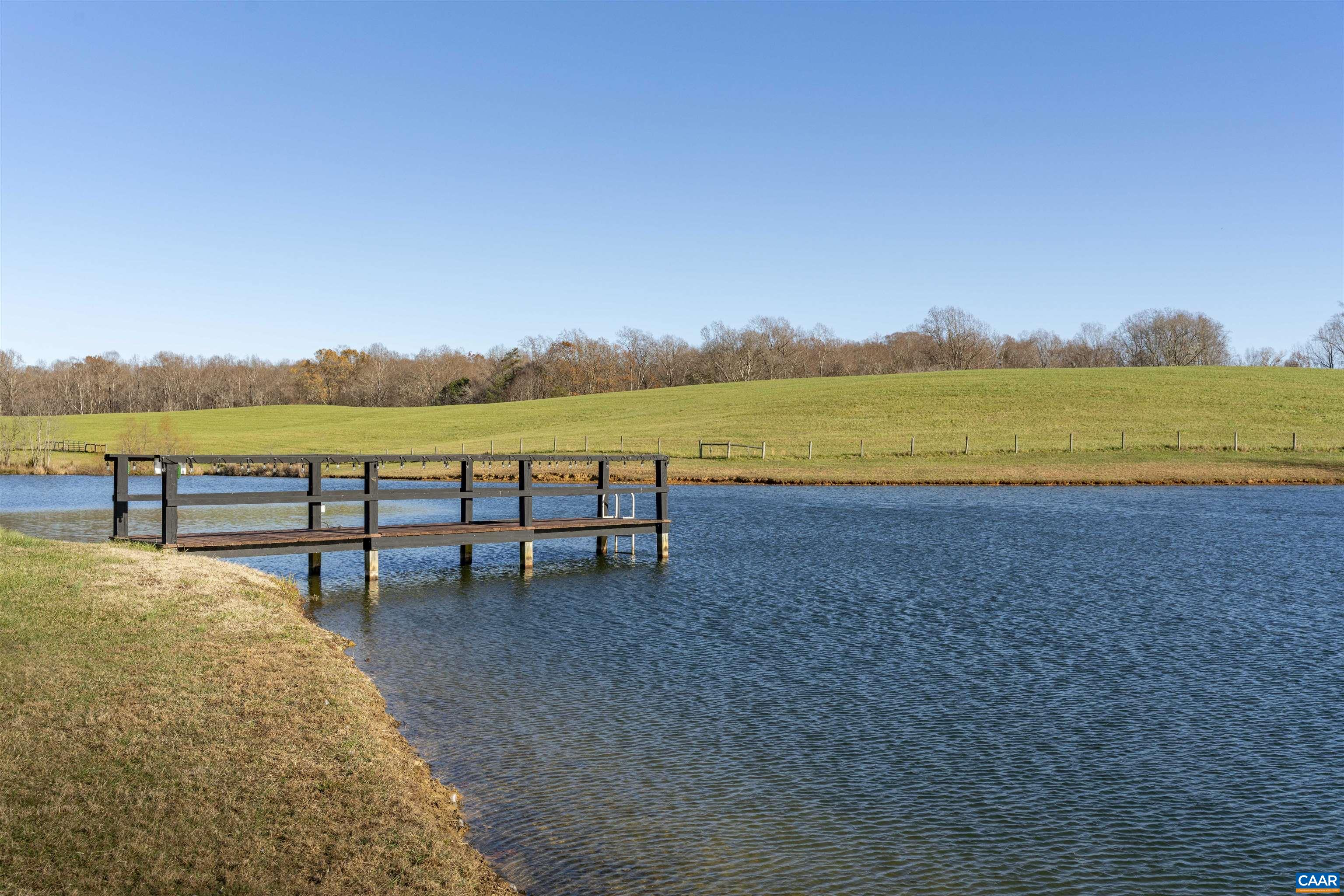 2427 S BLUE RIDGE TPK