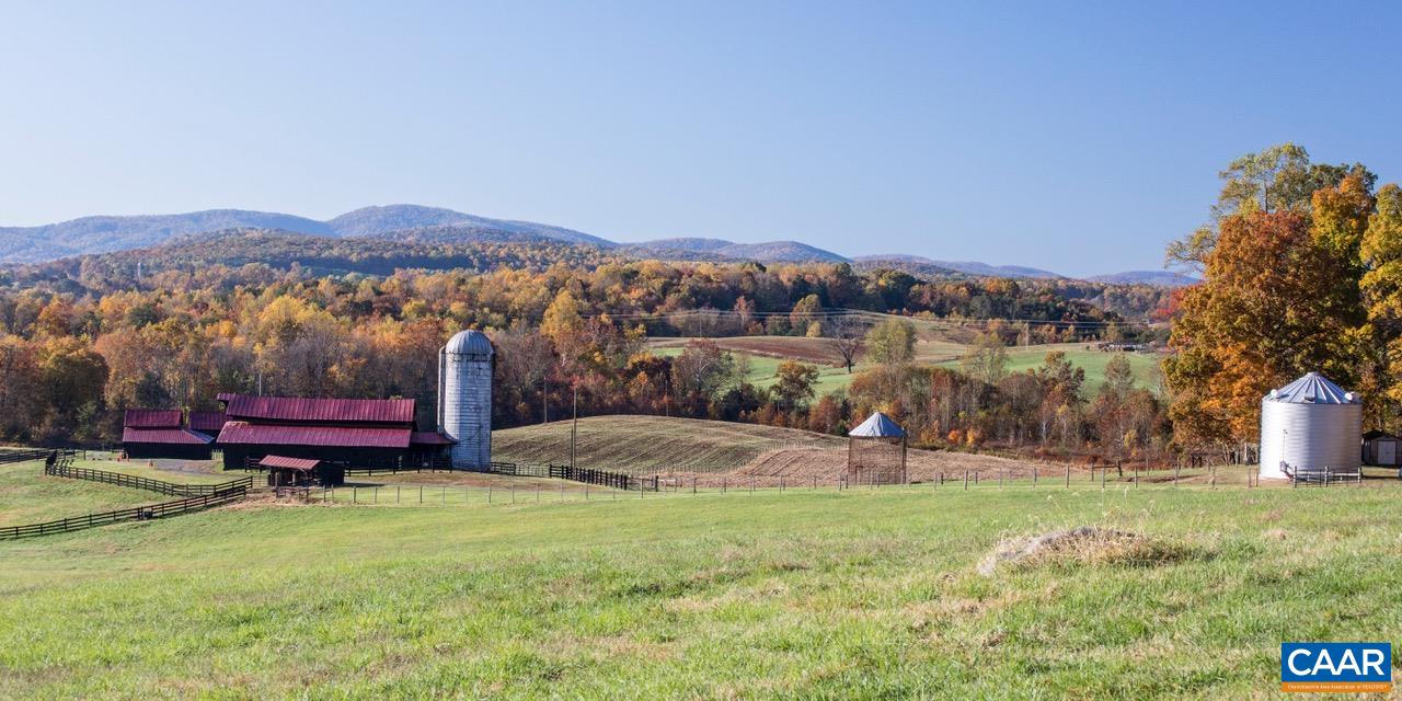 2427 S BLUE RIDGE TPK