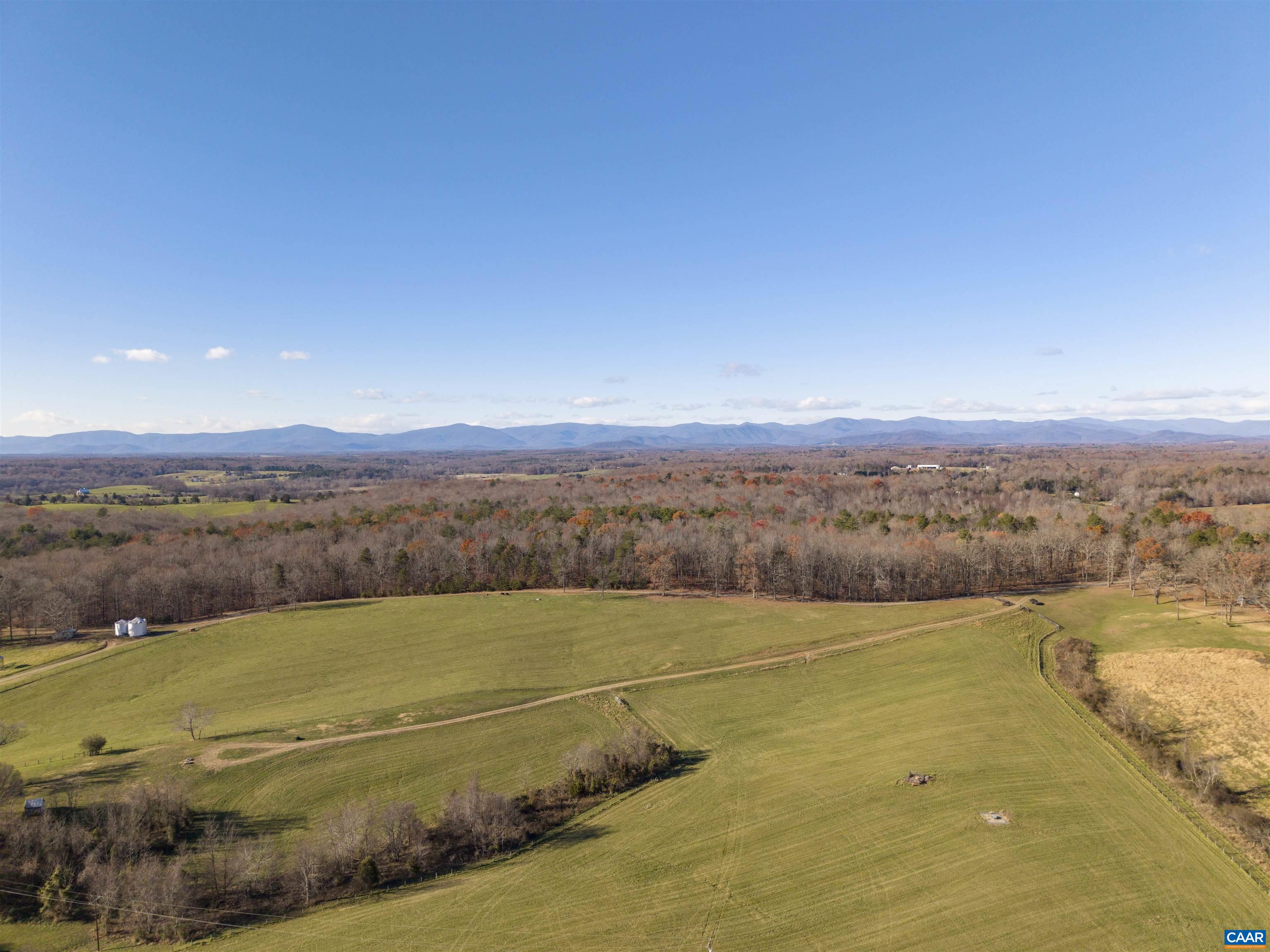 2427 S BLUE RIDGE TPK