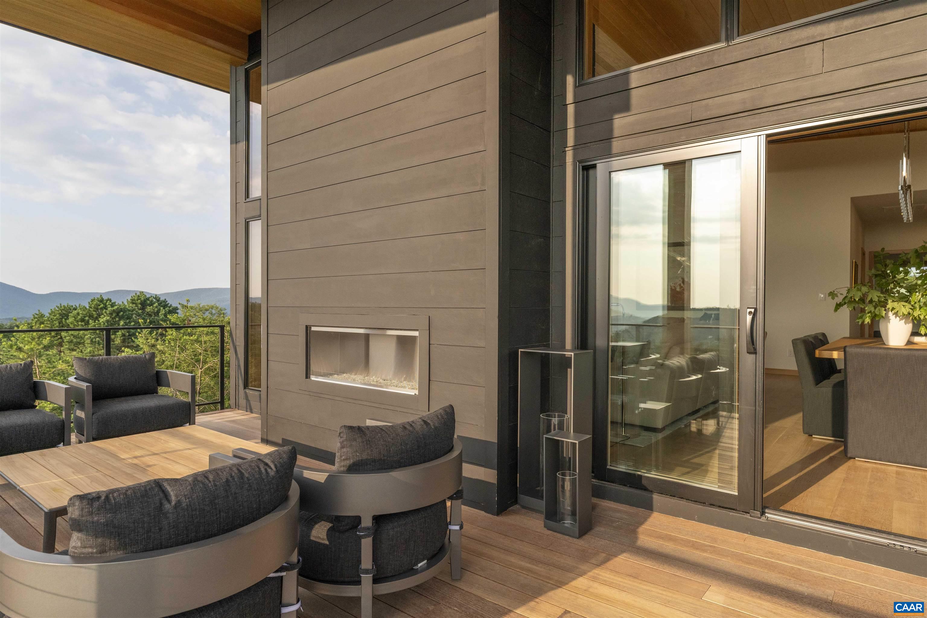 410 Twelve Ridges Way