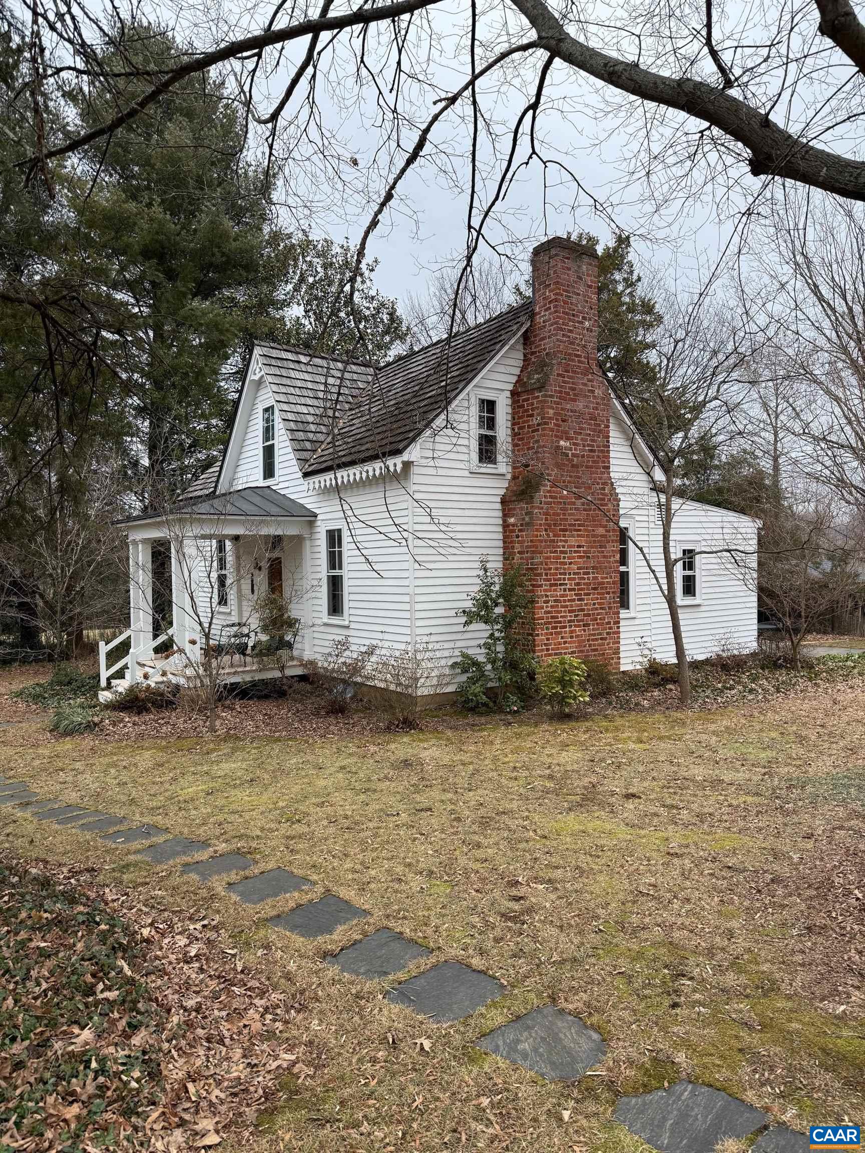 3123 RABBIT VALLEY RD