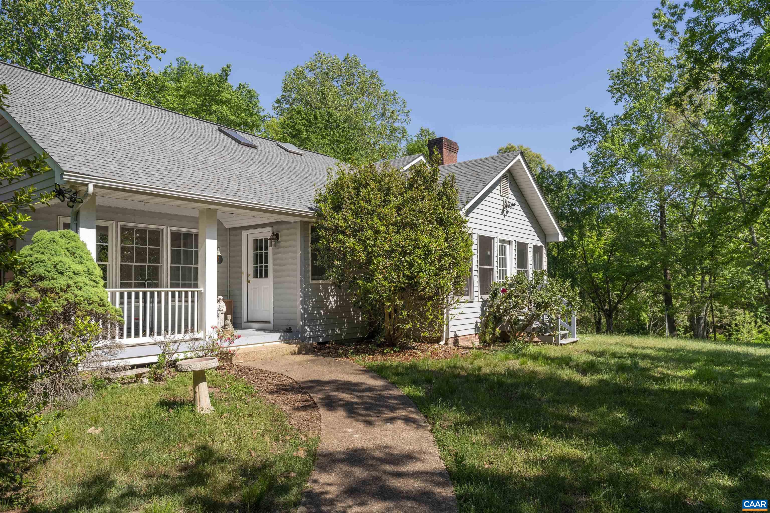 2186 DAVIS SHOP RD