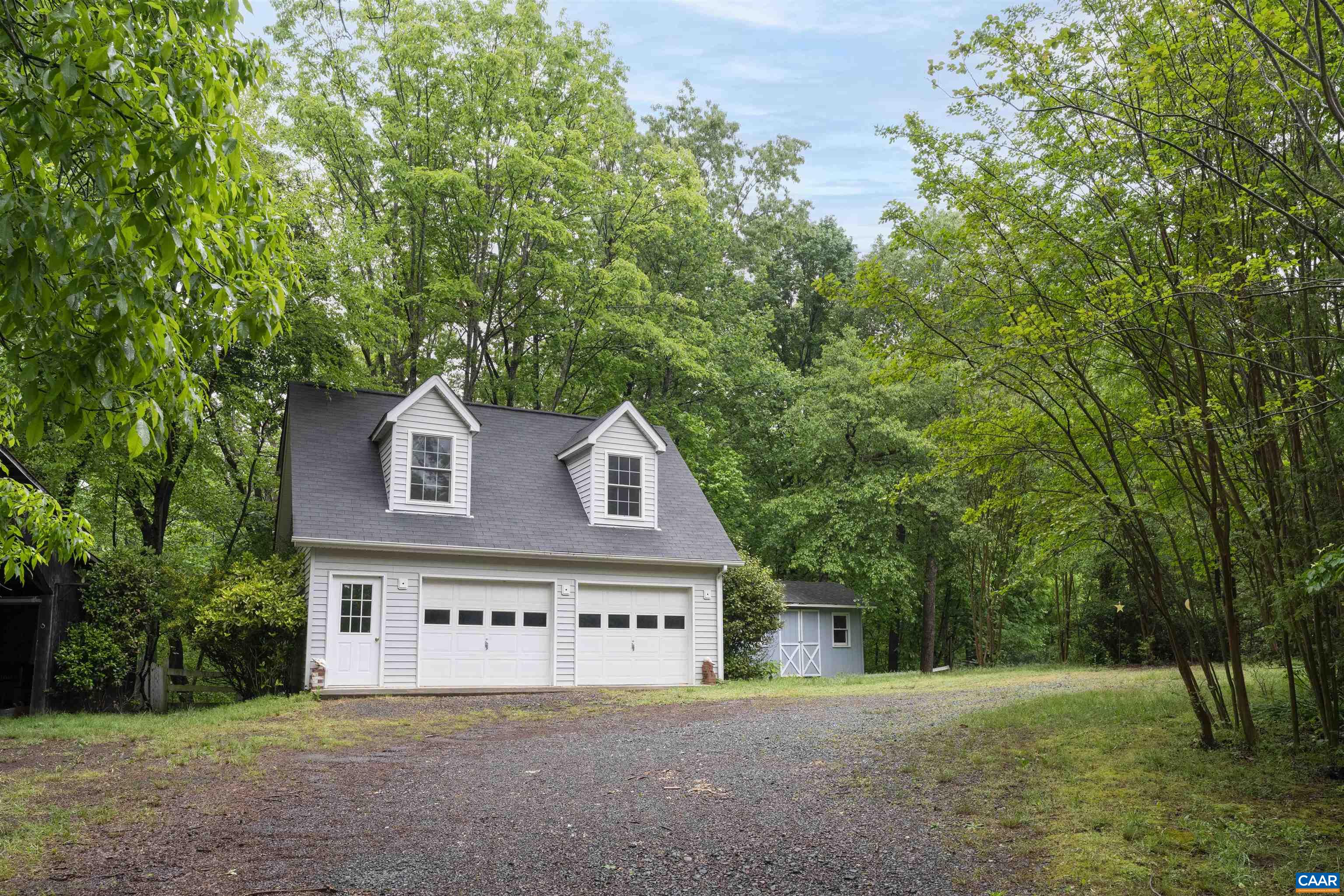 2186 DAVIS SHOP RD