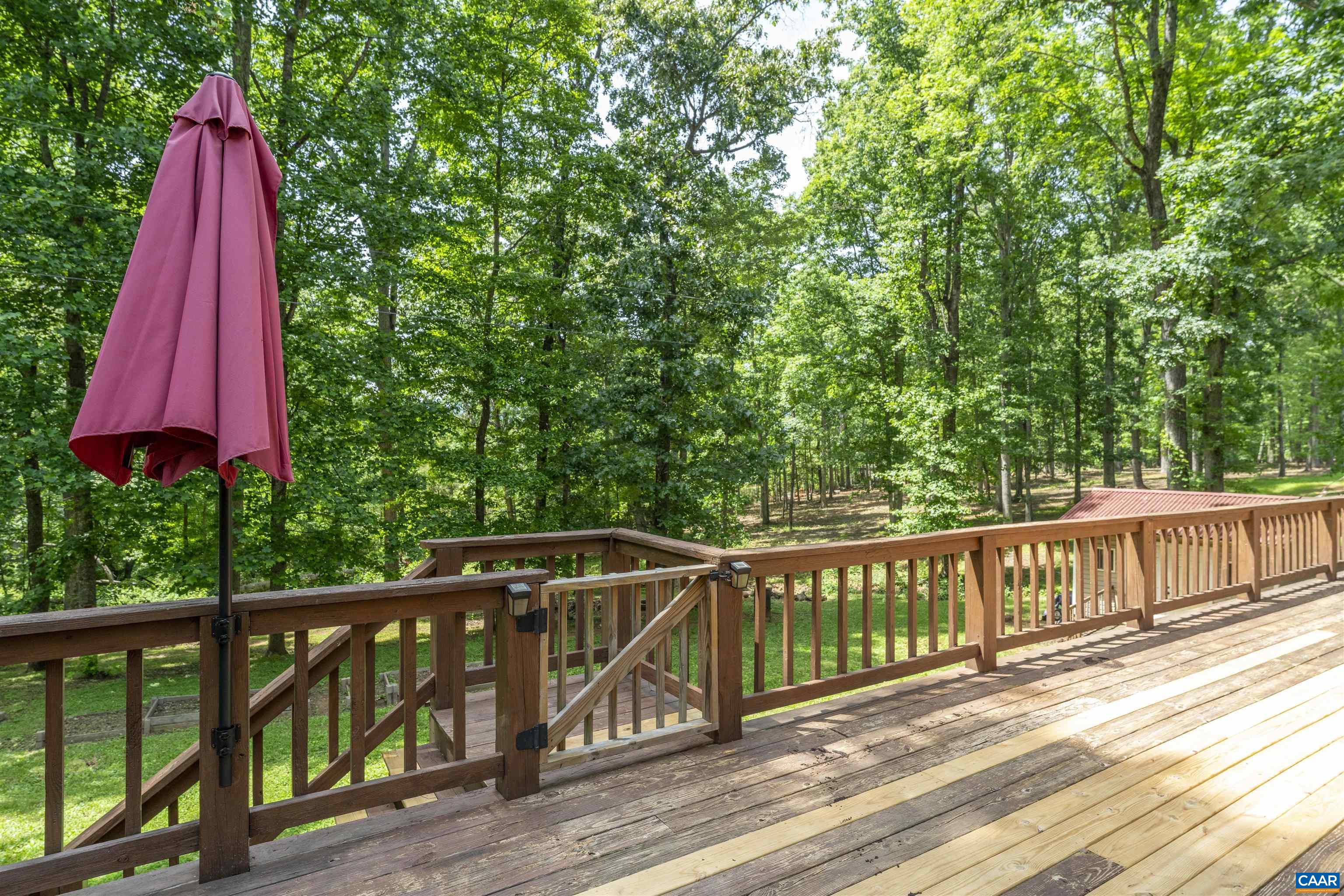646 MILLER SCHOOL RD