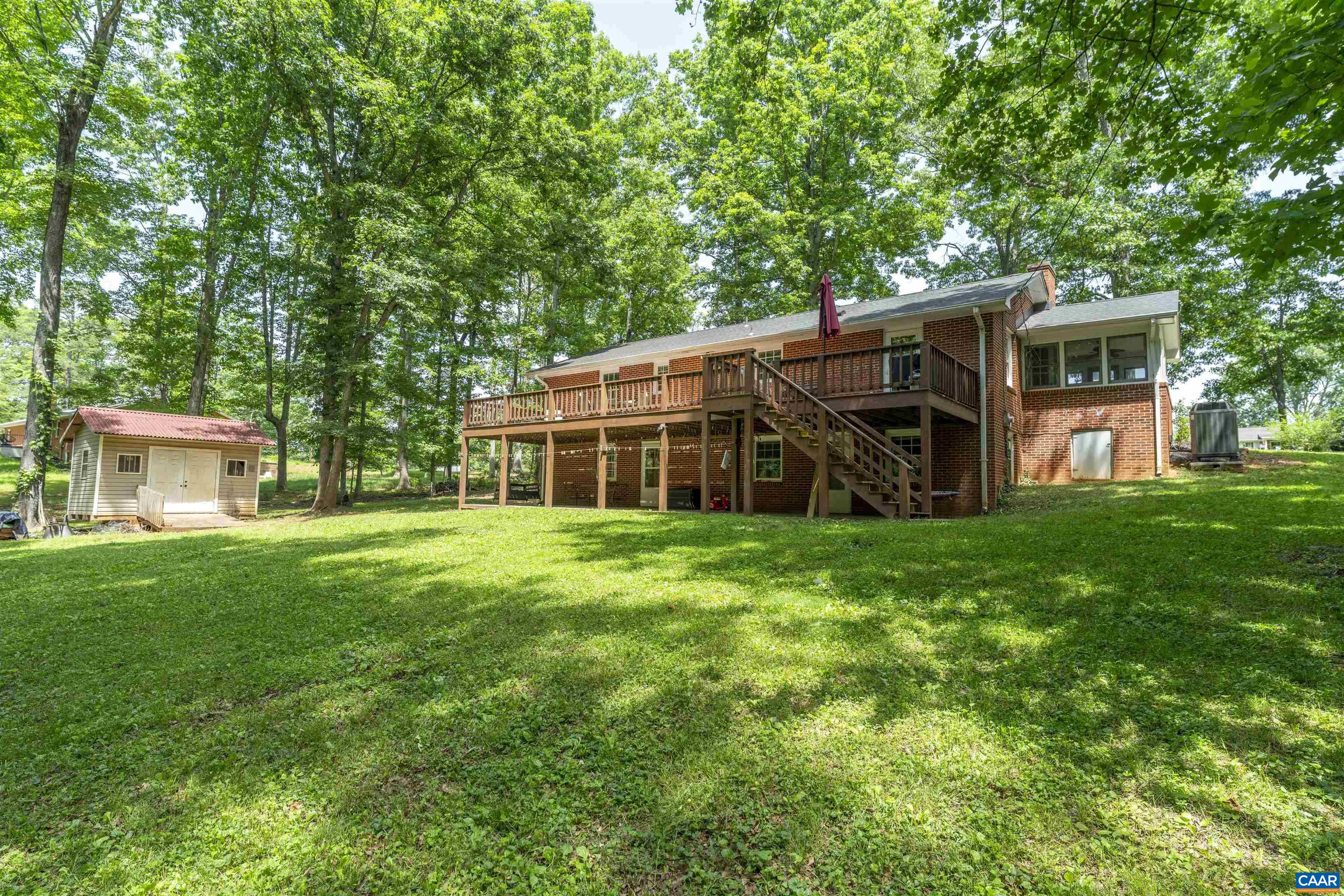 646 MILLER SCHOOL RD
