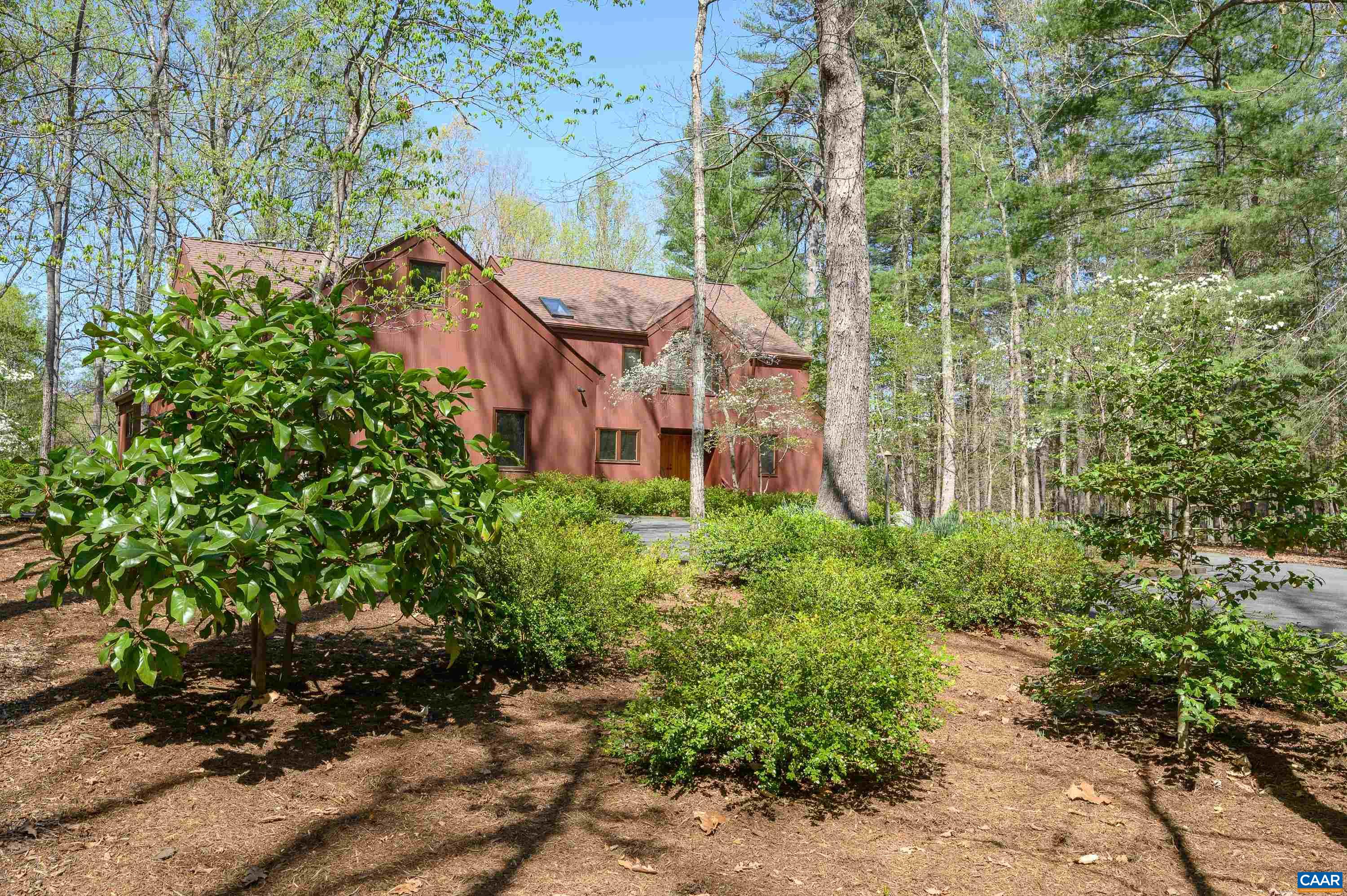 3160 WAVERLY DR