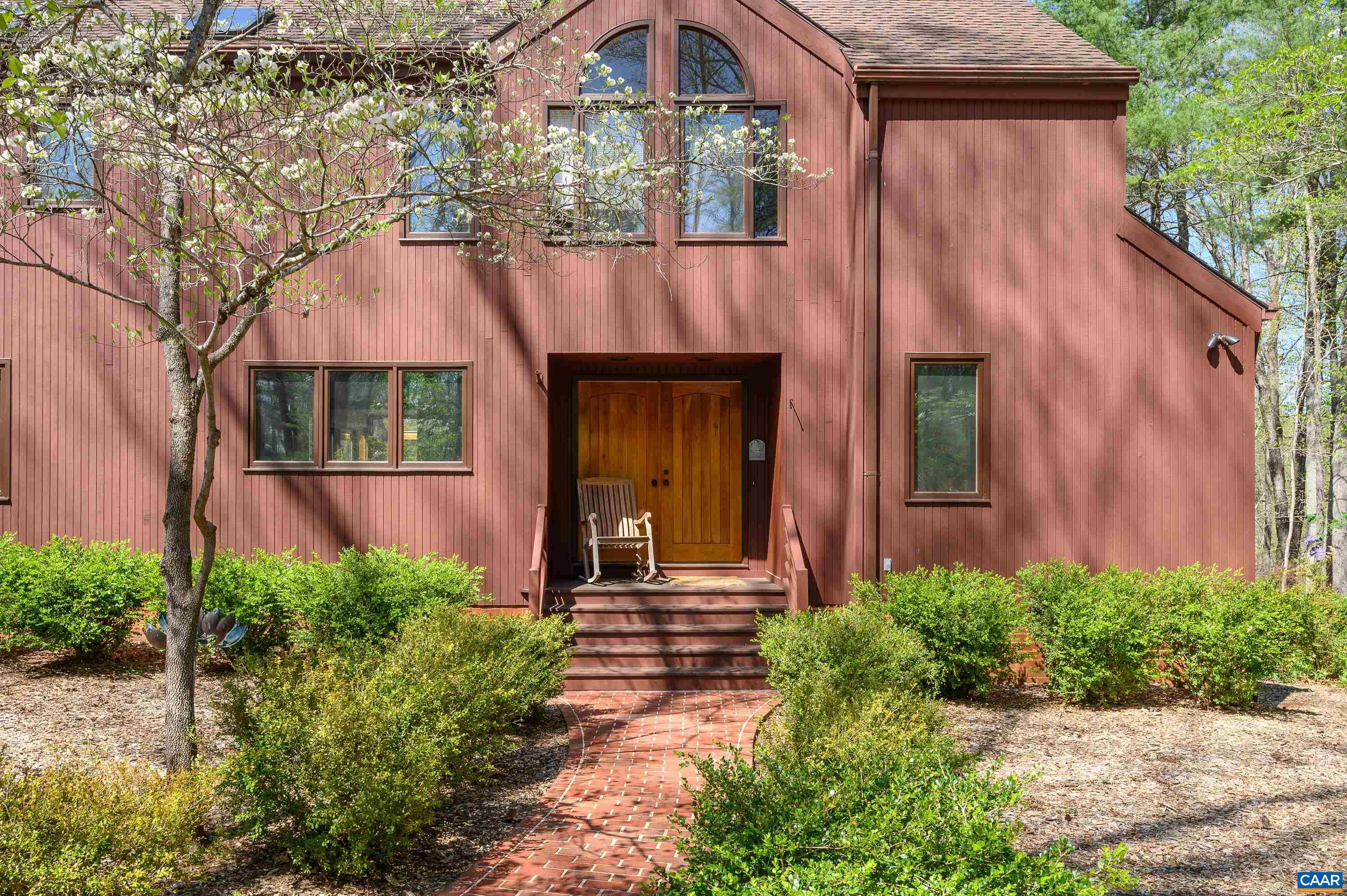 3160 WAVERLY DR