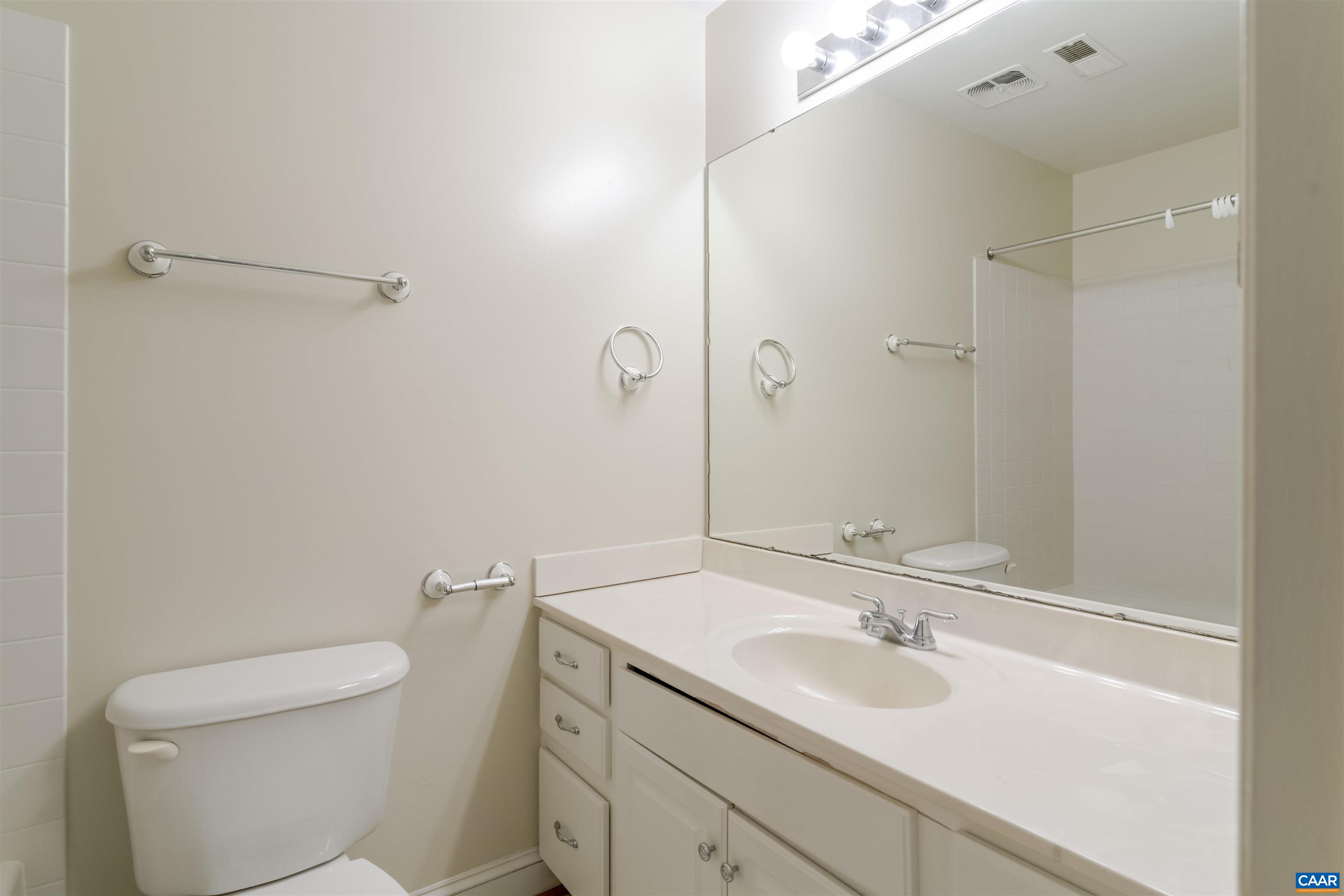 1813 STONY POINT RD
